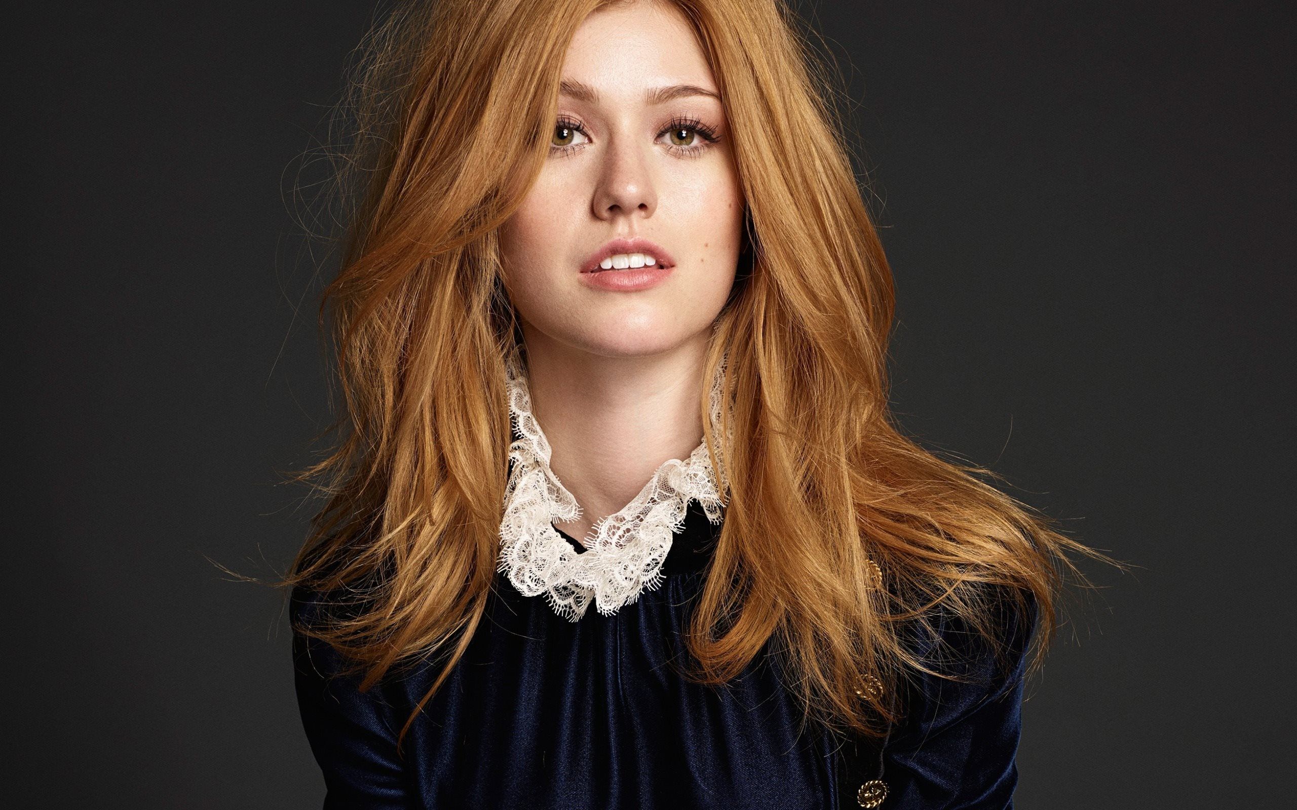 Ritratto donna capelli rossi, 2560x1600 2K, MacBook Pro