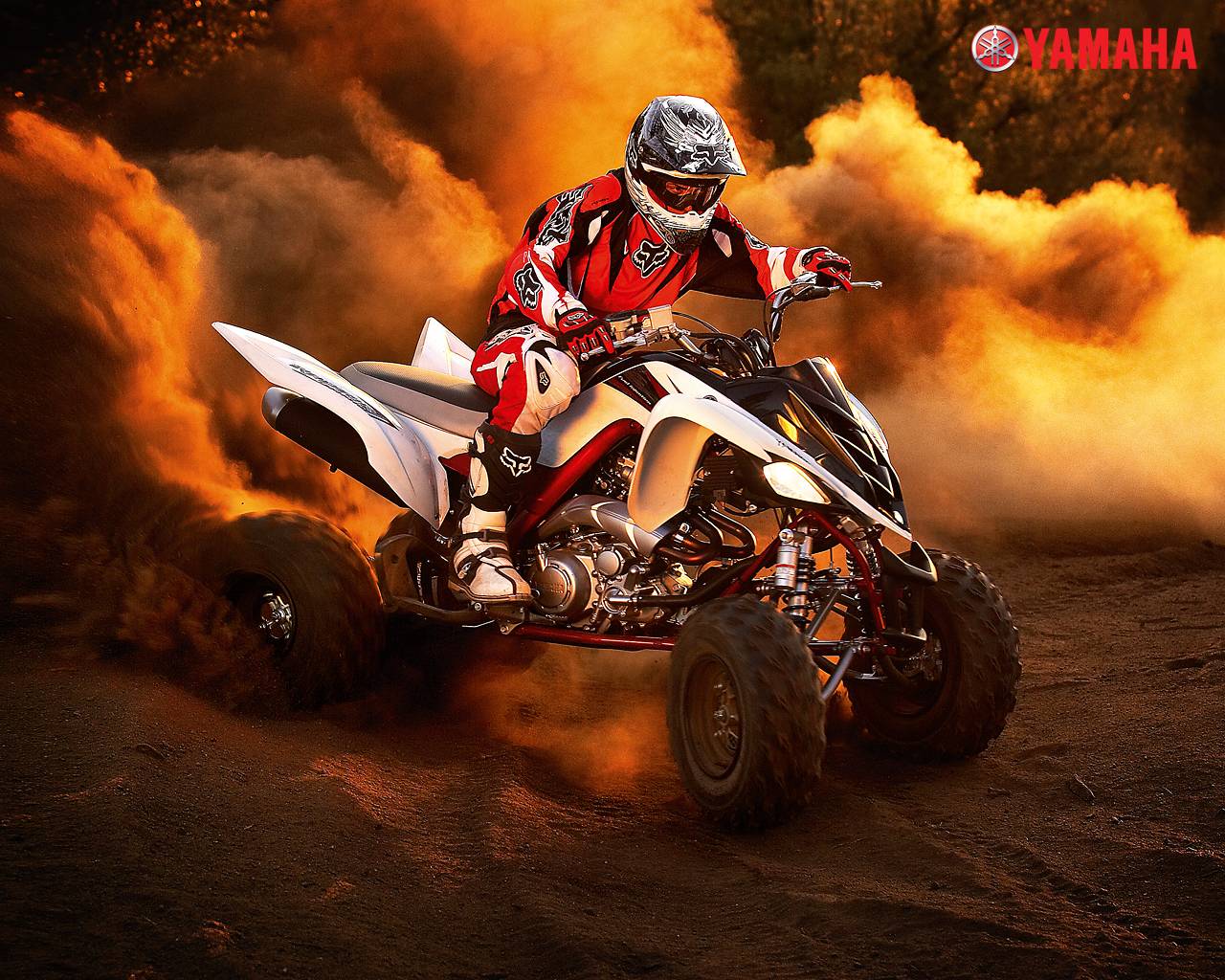 Yamaha ATV in polvere arancione, 1280x1024 HD, Desktop