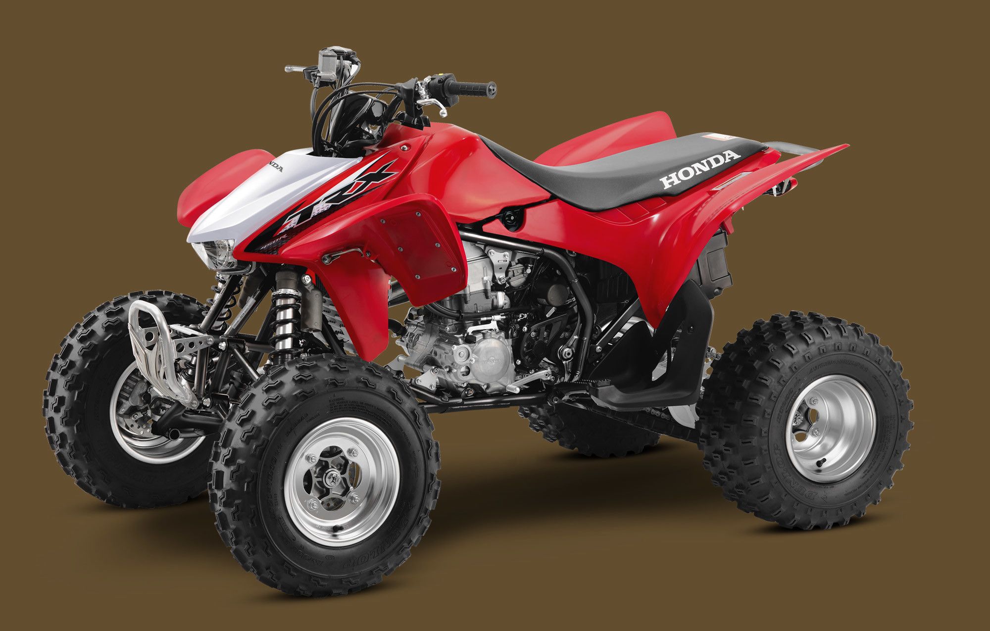 Quad ATV Honda rosso, 2000x1275 2K, Desktop