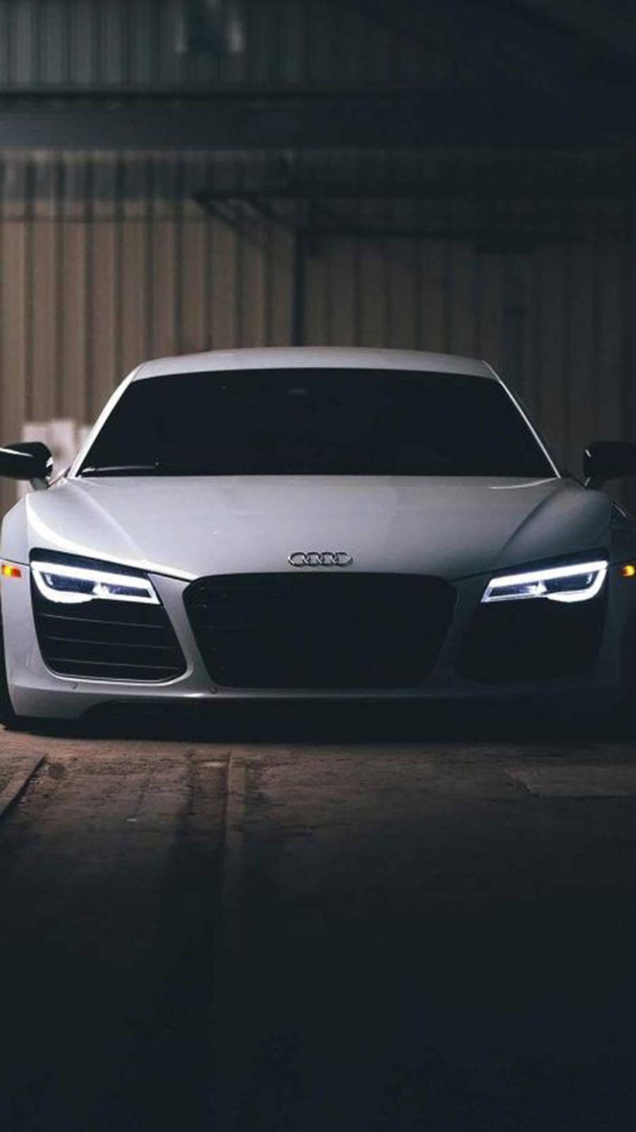 Audi R8 argento capannone, 900x1600 Full HD Verticale, iPhone