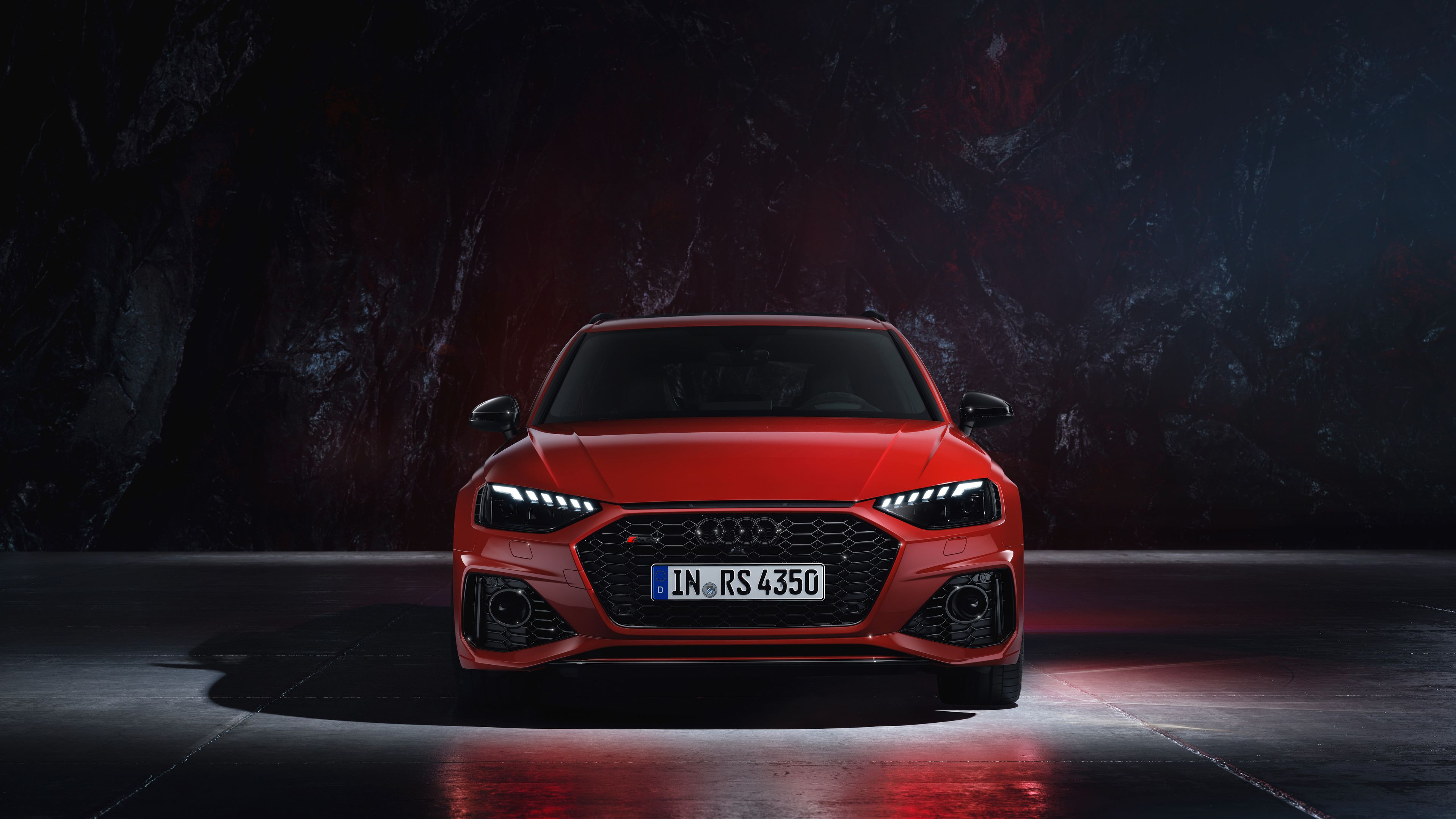 Audi RS4 rossa frontale, V6 biturbo, 3840x2160 4K, Desktop 4K
