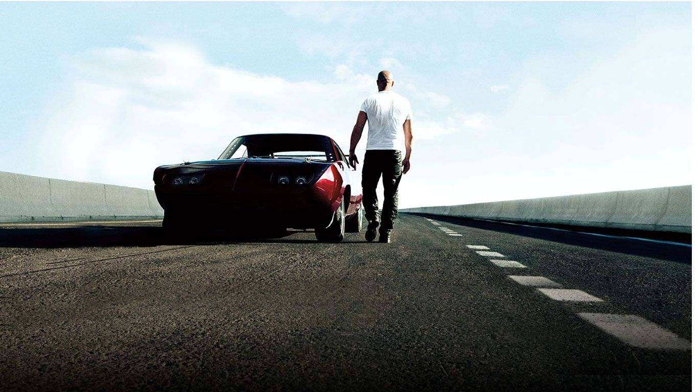 Uomo accanto auto muscle nera, 1366x768 HD, Desktop