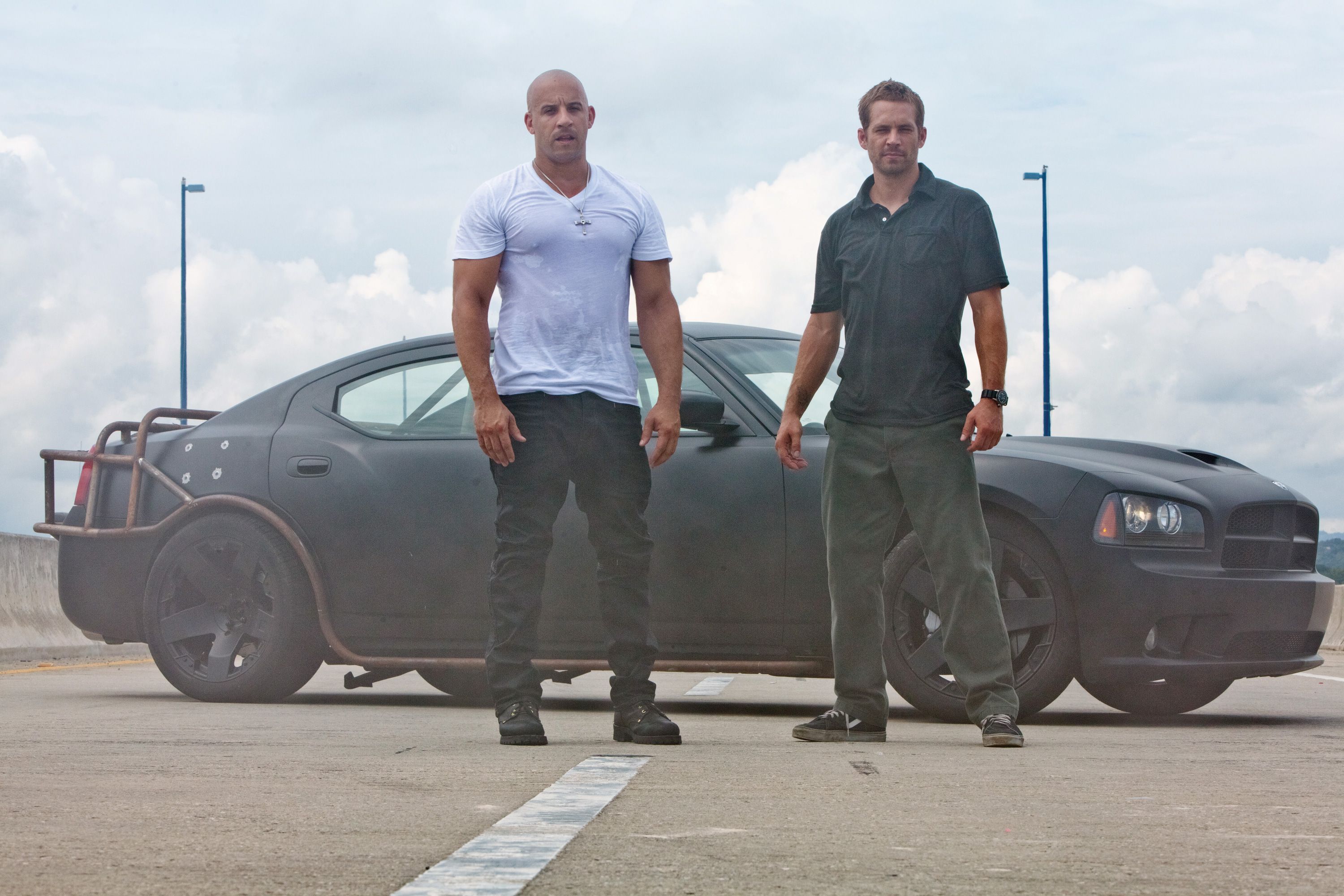 Dom e Brian con Dodge Charger, 3000x2000 2K, Laptop