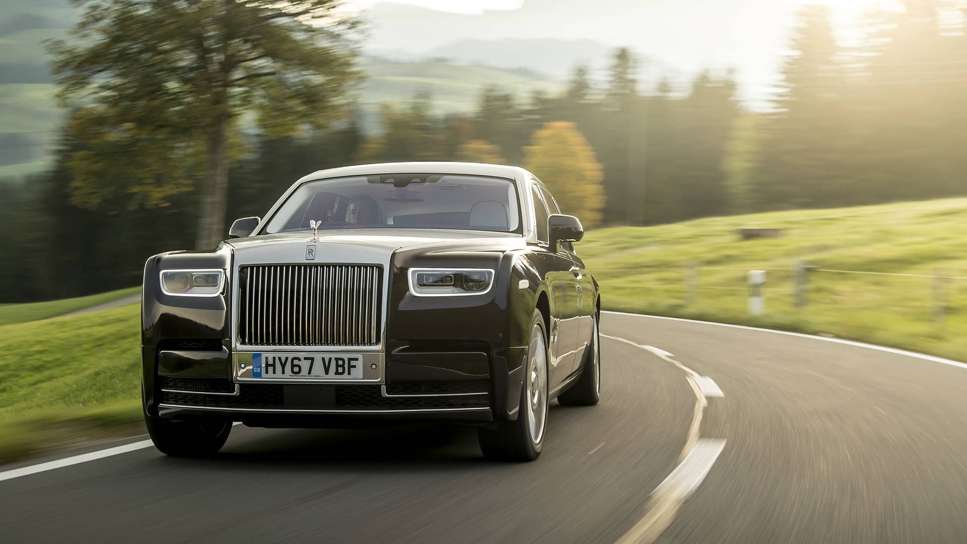 Rolls-Royce Phantom su strada, 1920x1080 Full HD 1080p, PC