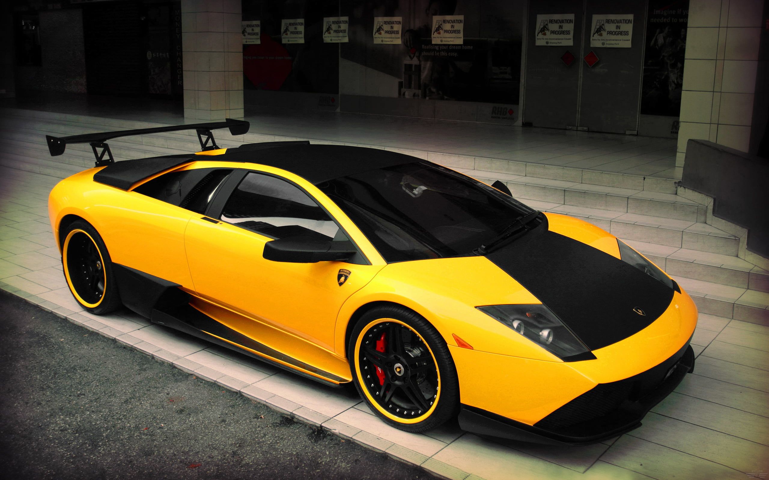 Lamborghini Murcielago gialla e nera, 2560x1600 2K+, MacBook Pro