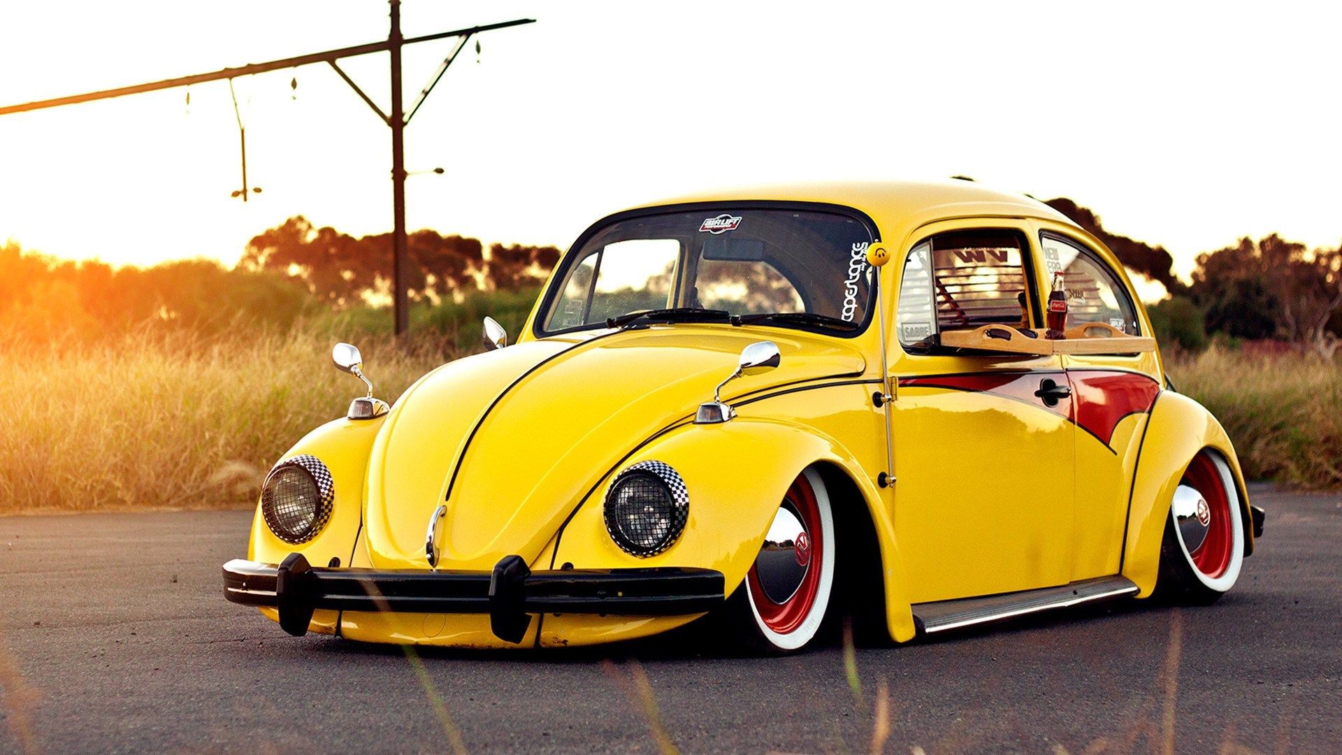 Volkswagen Maggiolino giallo ribassato, 1920x1080 Full HD, Desktop