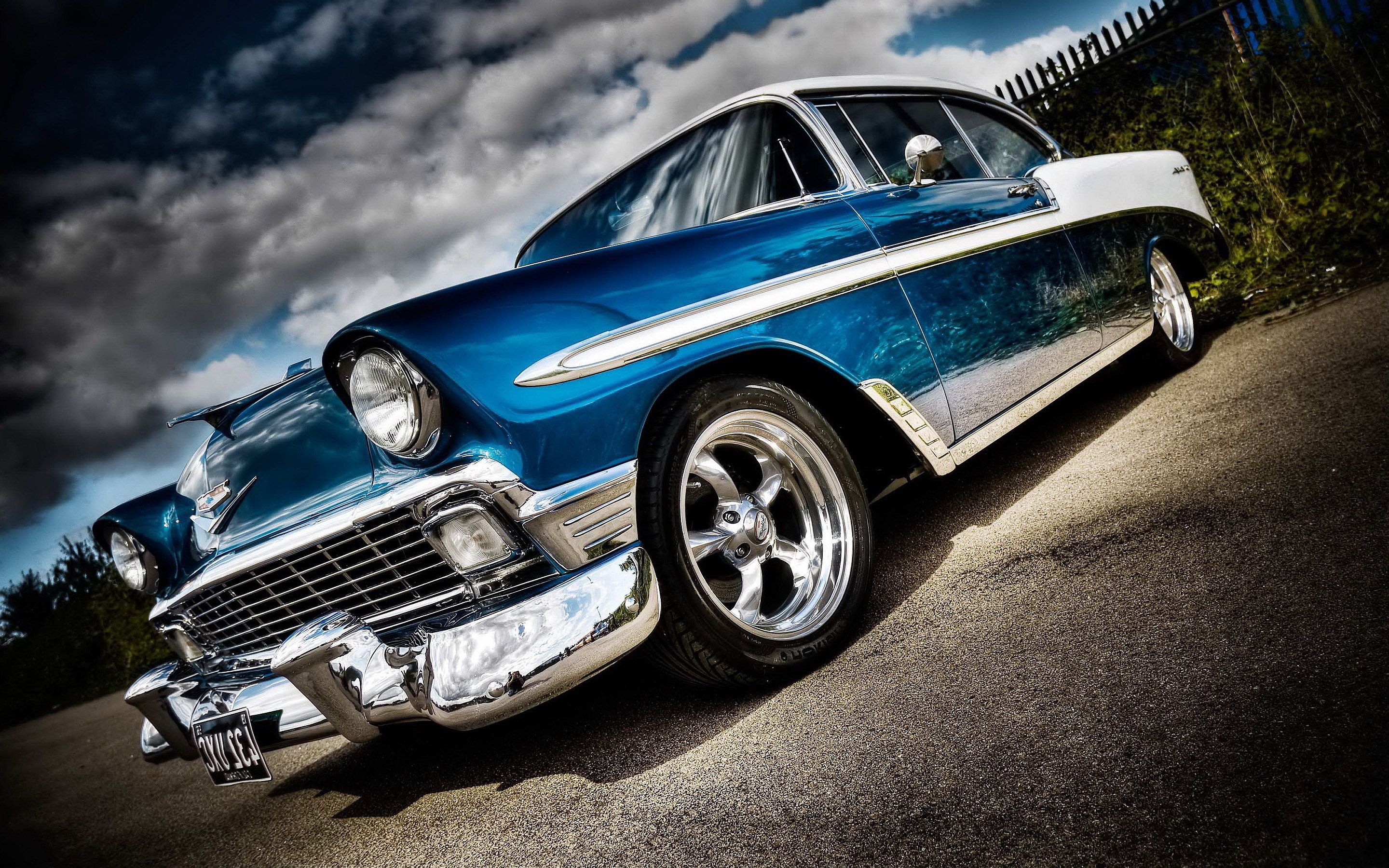 Chevrolet classica blu e bianca, 2880x1800 WQXGA, MacBook Pro