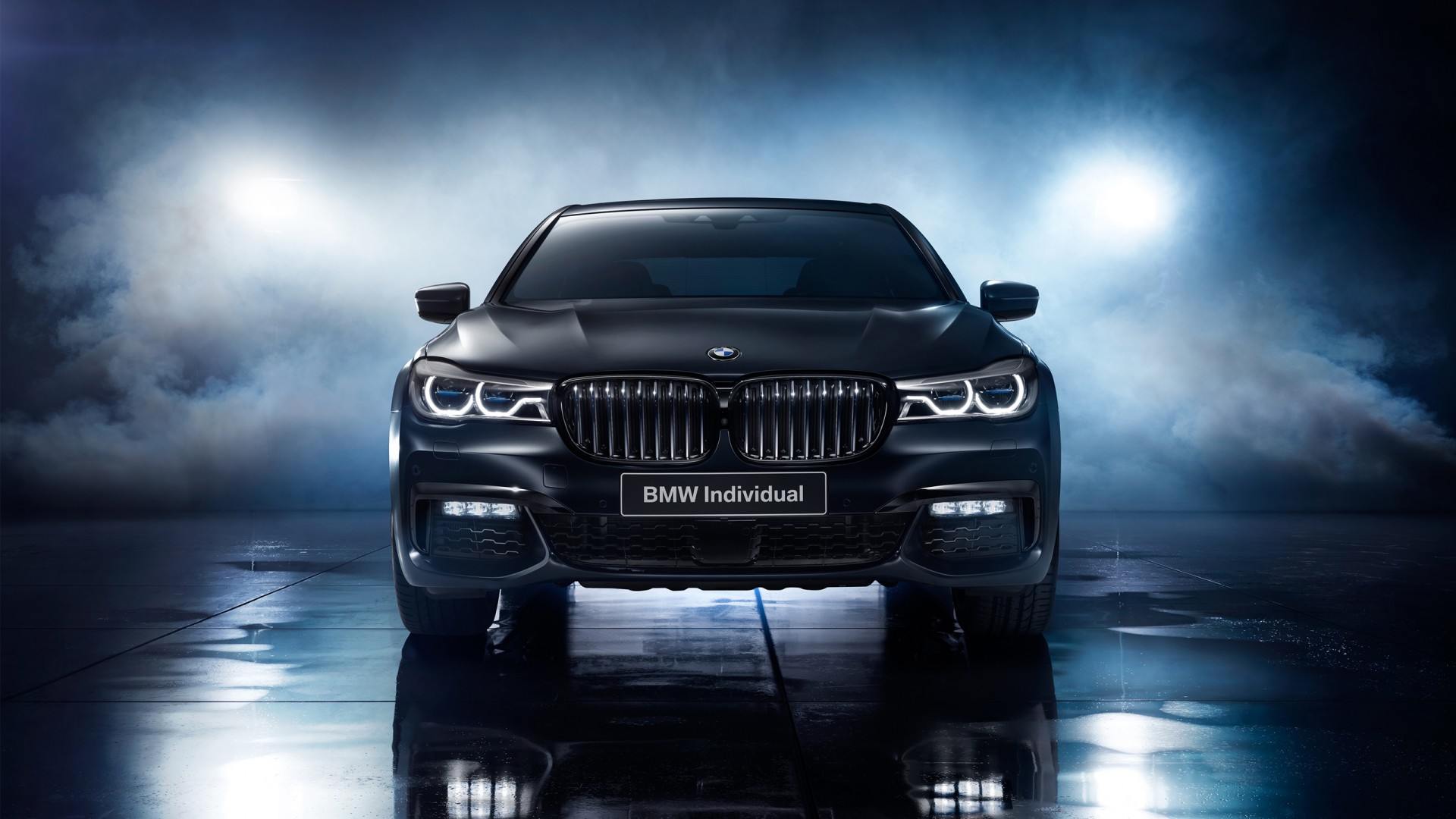 BMW nera con fari accesi, 1920x1080 Full HD 1080p, Desktop