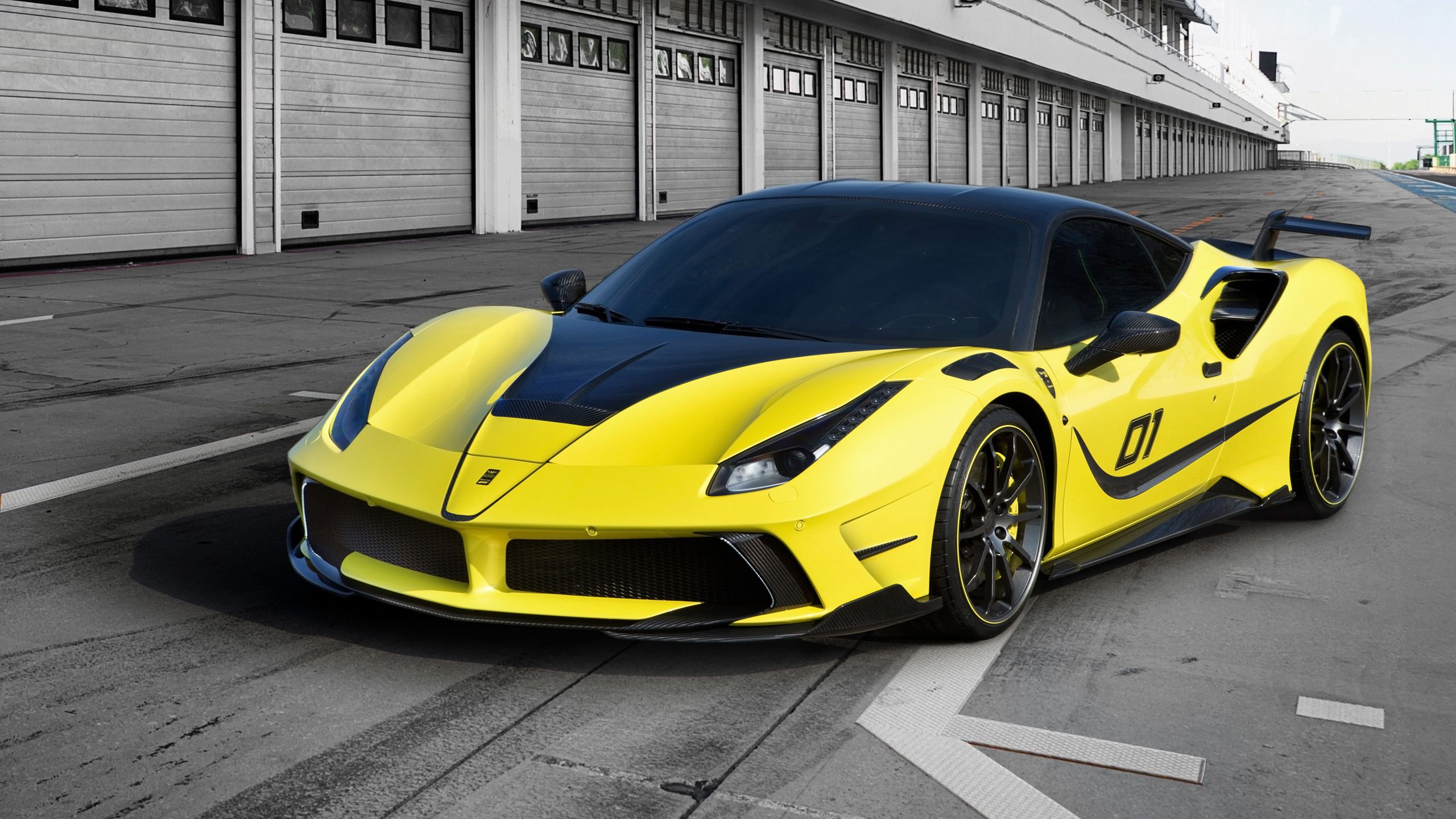 Ferrari gialla sportiva pista, Maranello, 2560x1440 QHD, Laptop