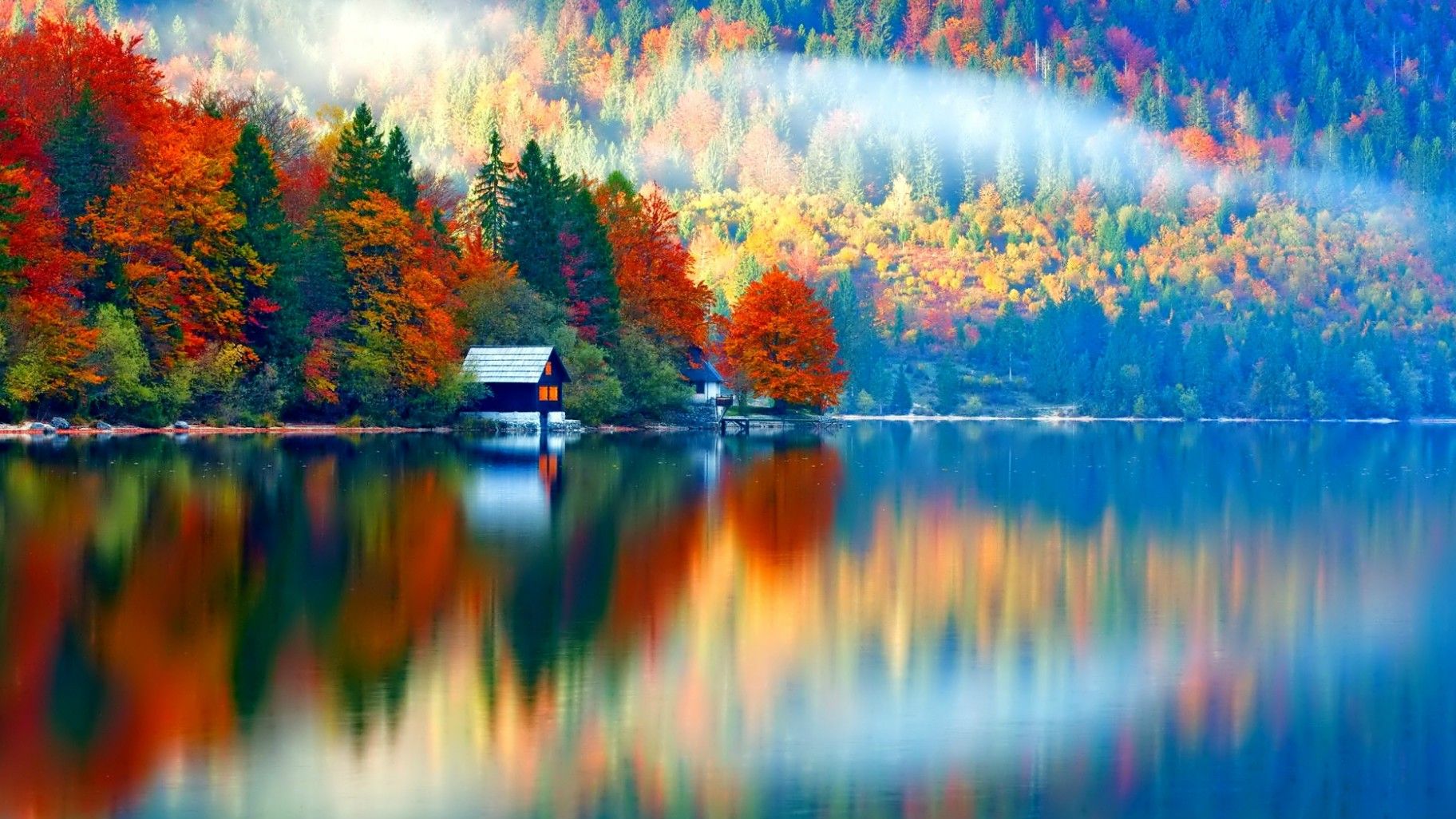 Lago autunnale con foresta colorata, 1824x1026 900p, Desktop