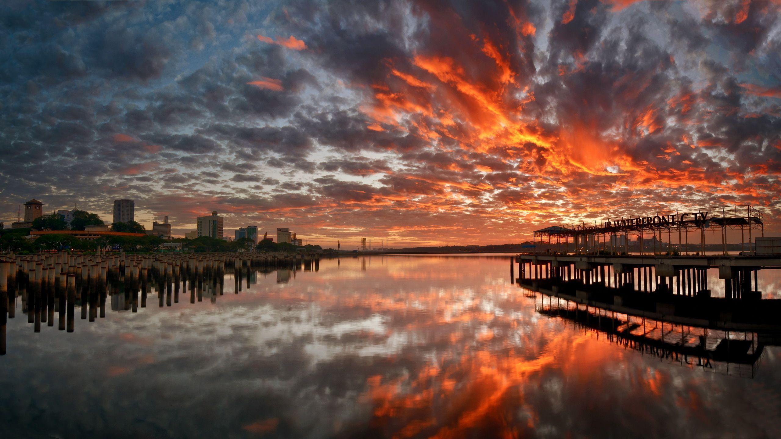 Tramonto arancione sul molo, 2560x1440 2K QHD, PC
