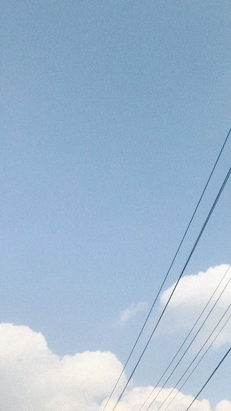 Cielo azzurro con fili elettrici, 740x1316 Full HD Verticale, Smartphone