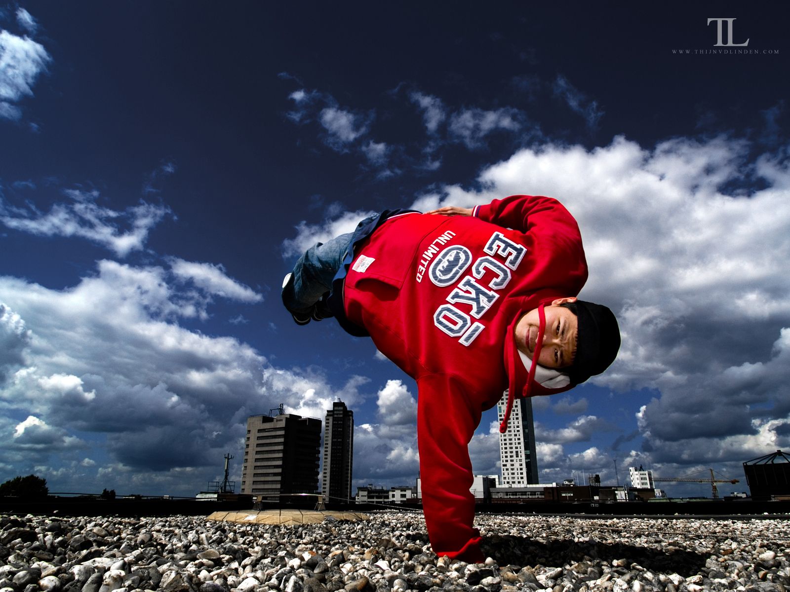 B-boy breakdance felpa rossa, 1600x1200 HD, PC