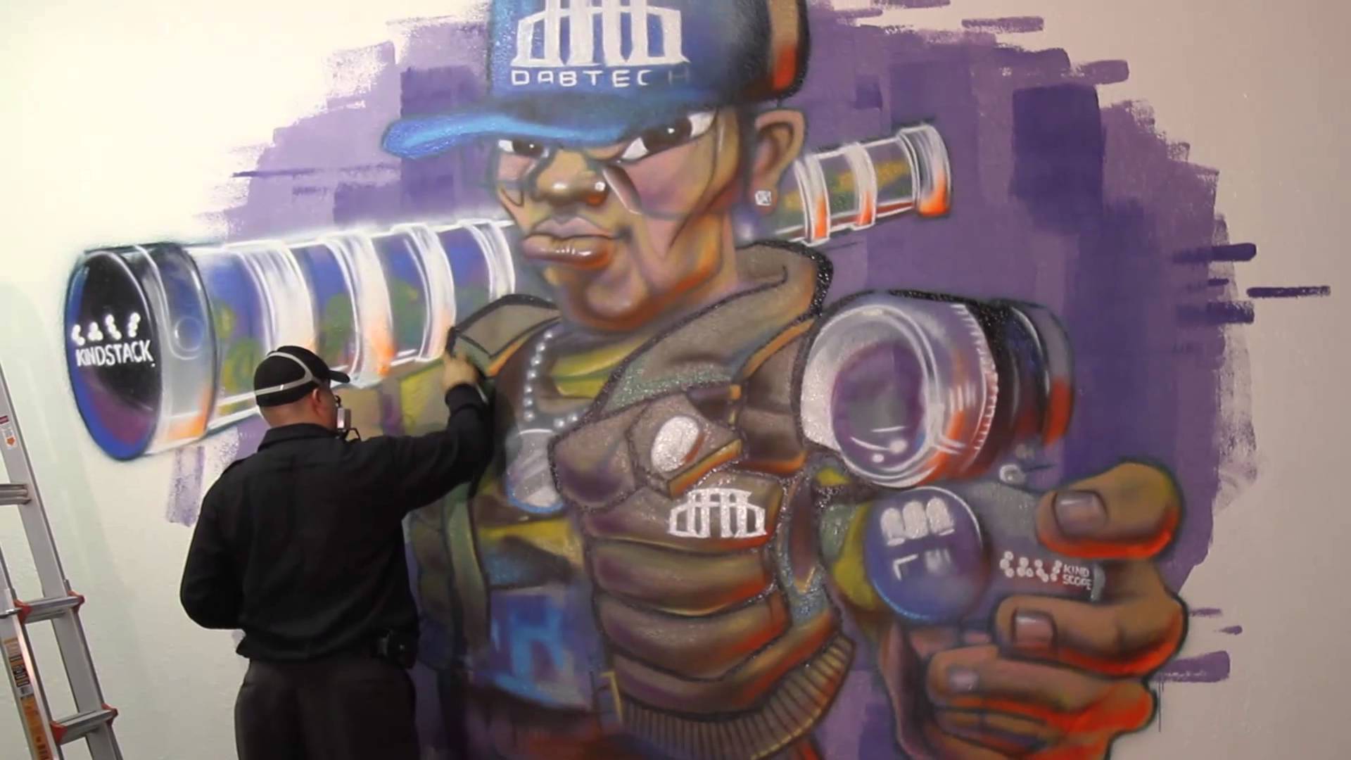 Camera con murale graffiti colorato, 2048x1153 alta risoluzione, PC