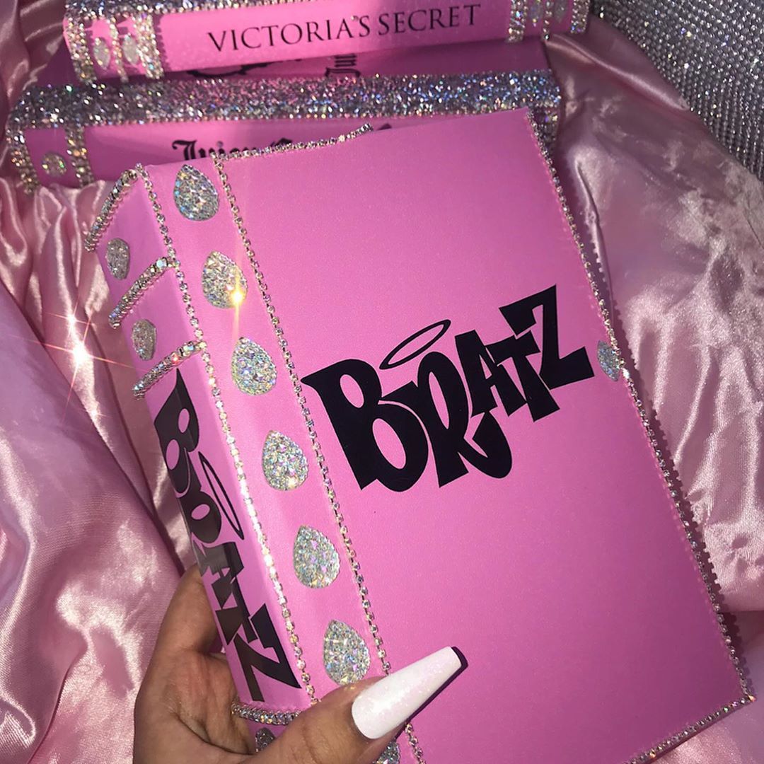 Quaderno Bratz rosa glitter, 1080x1080 HD, Desktop