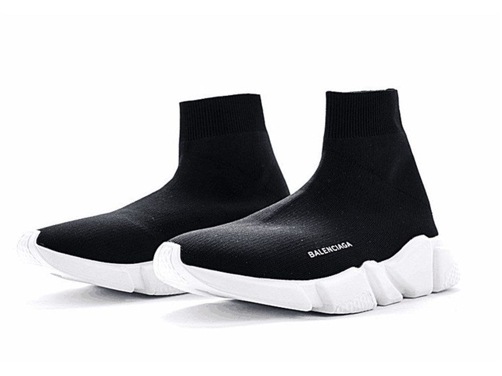 Etichetta Balenciaga abito nero, 1024x768 HD, Desktop