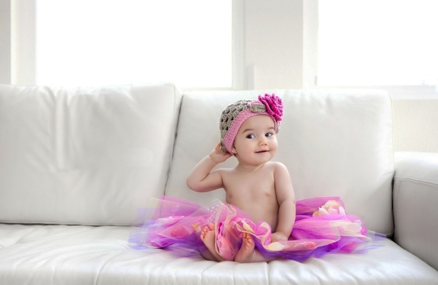 Bambina con tutù rosa e cappellino, 1840x1200 900p, Laptop