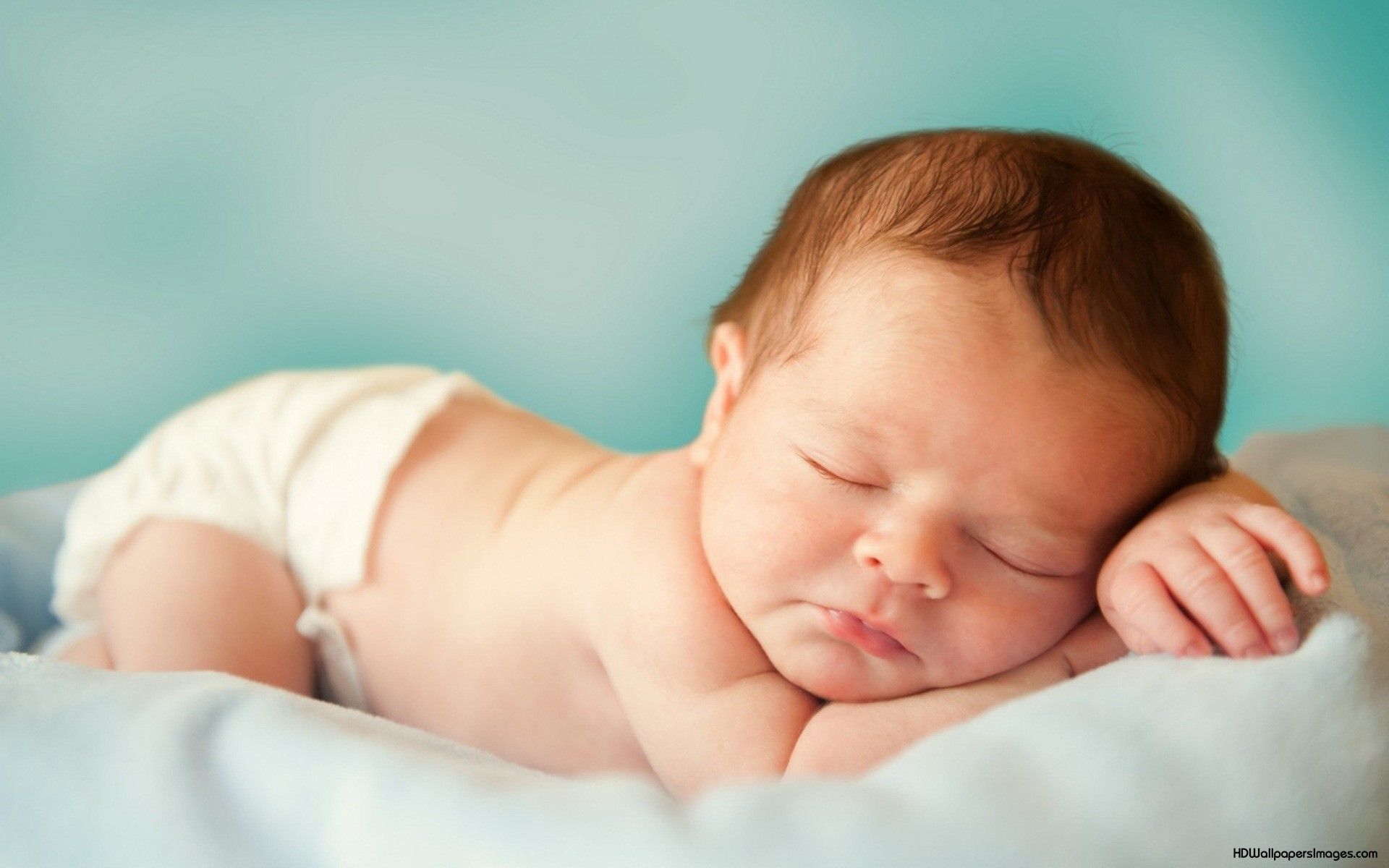 Neonato che dorme, sfondo azzurro, 1920x1200 WUXGA, Desktop
