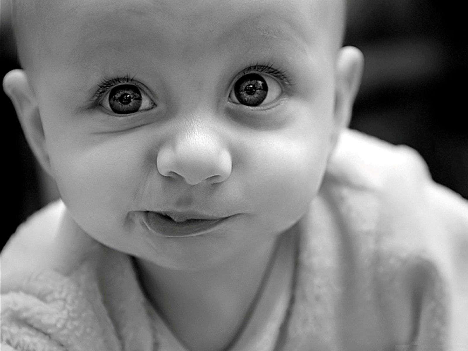 Bambino bianco e nero, 1600x1200 900p, Desktop