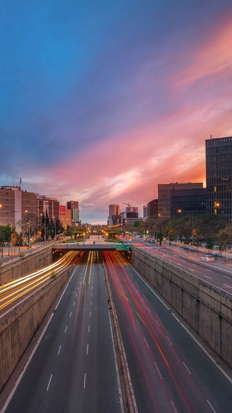 Barcellona notturna, strada con luci, Liga, 750x1334 Full HD Verticale, iPhone Pro Max