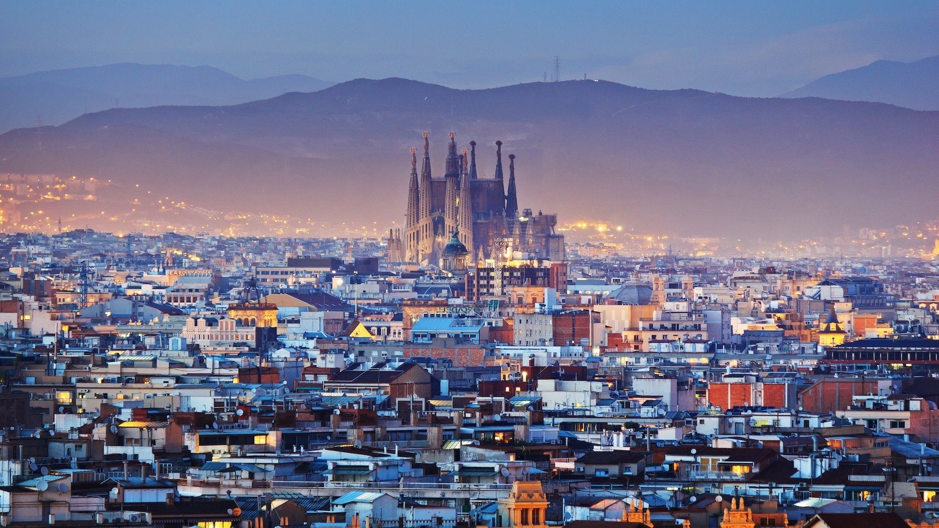 Skyline Barcellona con Sagrada Familia, 1920x1080 Full HD 1080p, Desktop