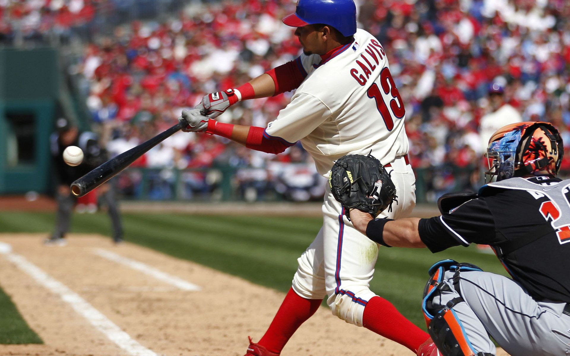 Battitore baseball colpisce palla, 1920x1200 Full HD+ WUXGA, Desktop