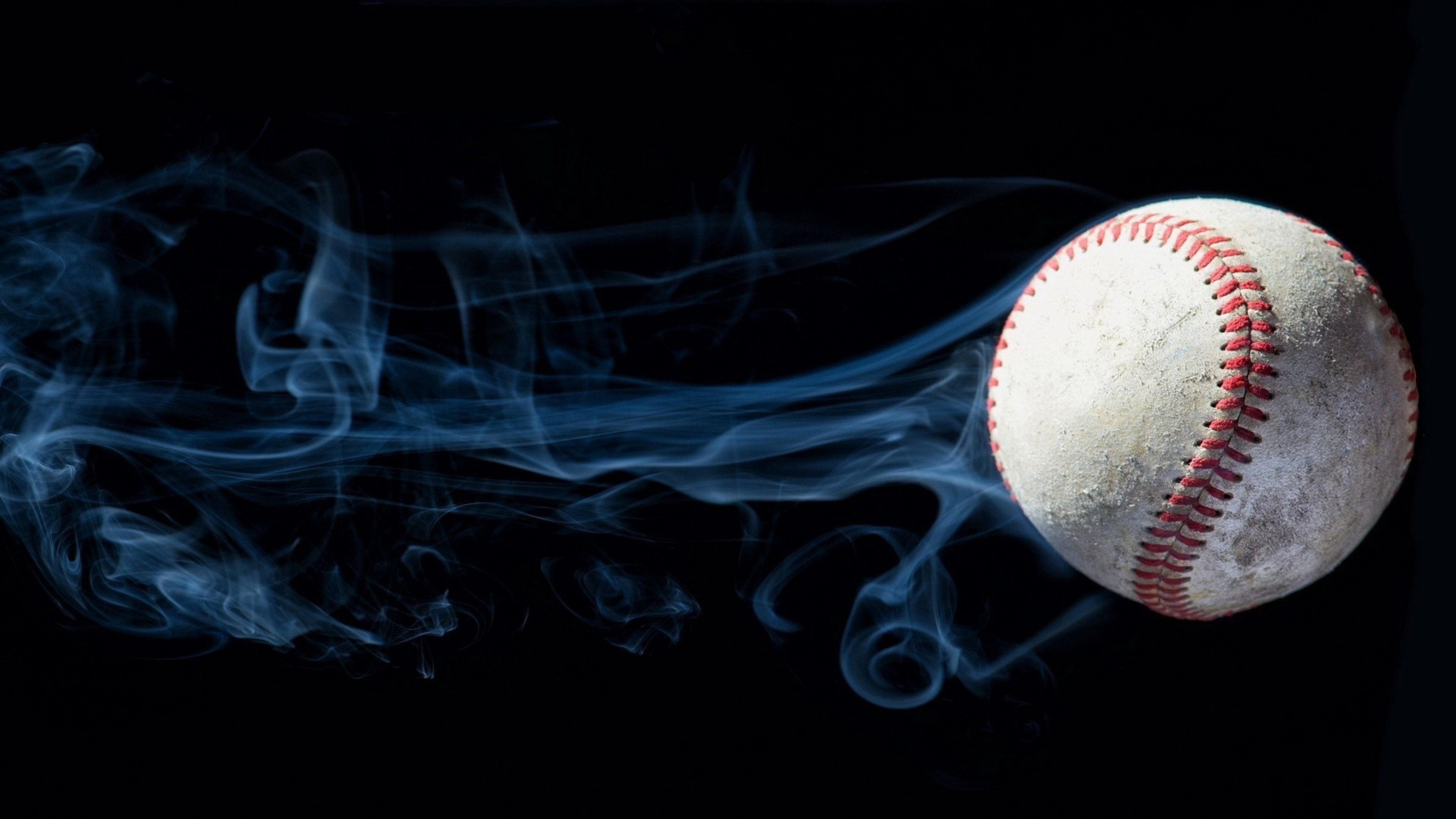 Palla da baseball con fumo, 4096x2304 4K, Desktop 4K