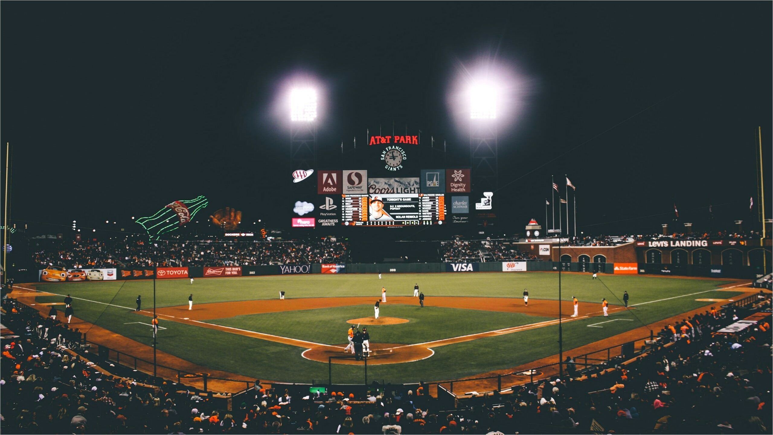 Stadio baseball notturno illuminato, 2560x1441 2K, Desktop