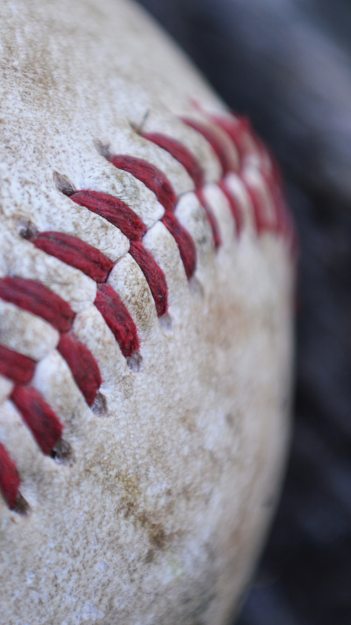 Palla da baseball primo piano, 720x1280 Verticale, Telefono