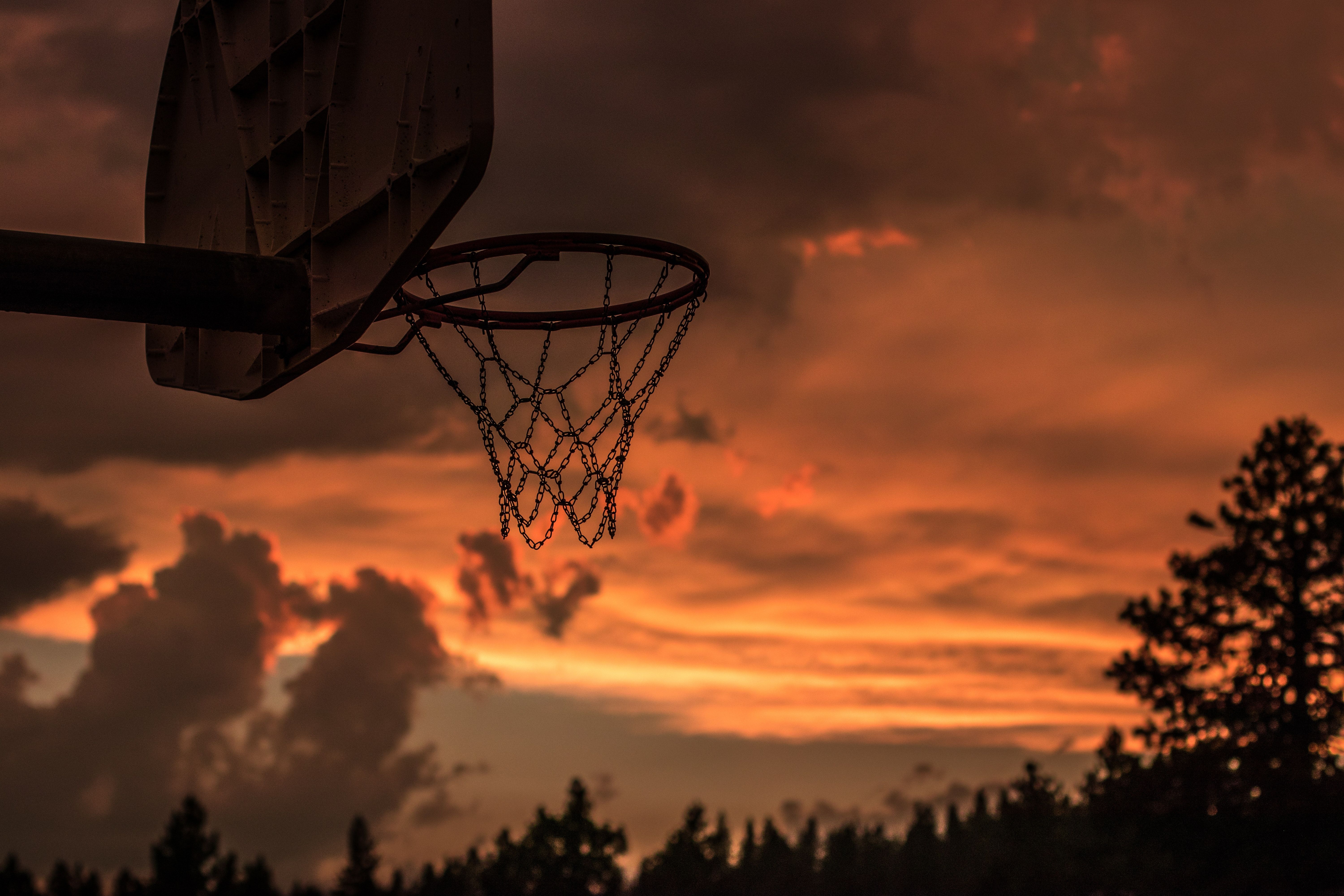Canestro basket al tramonto, 6000x4000 UHD, Monitor 4K