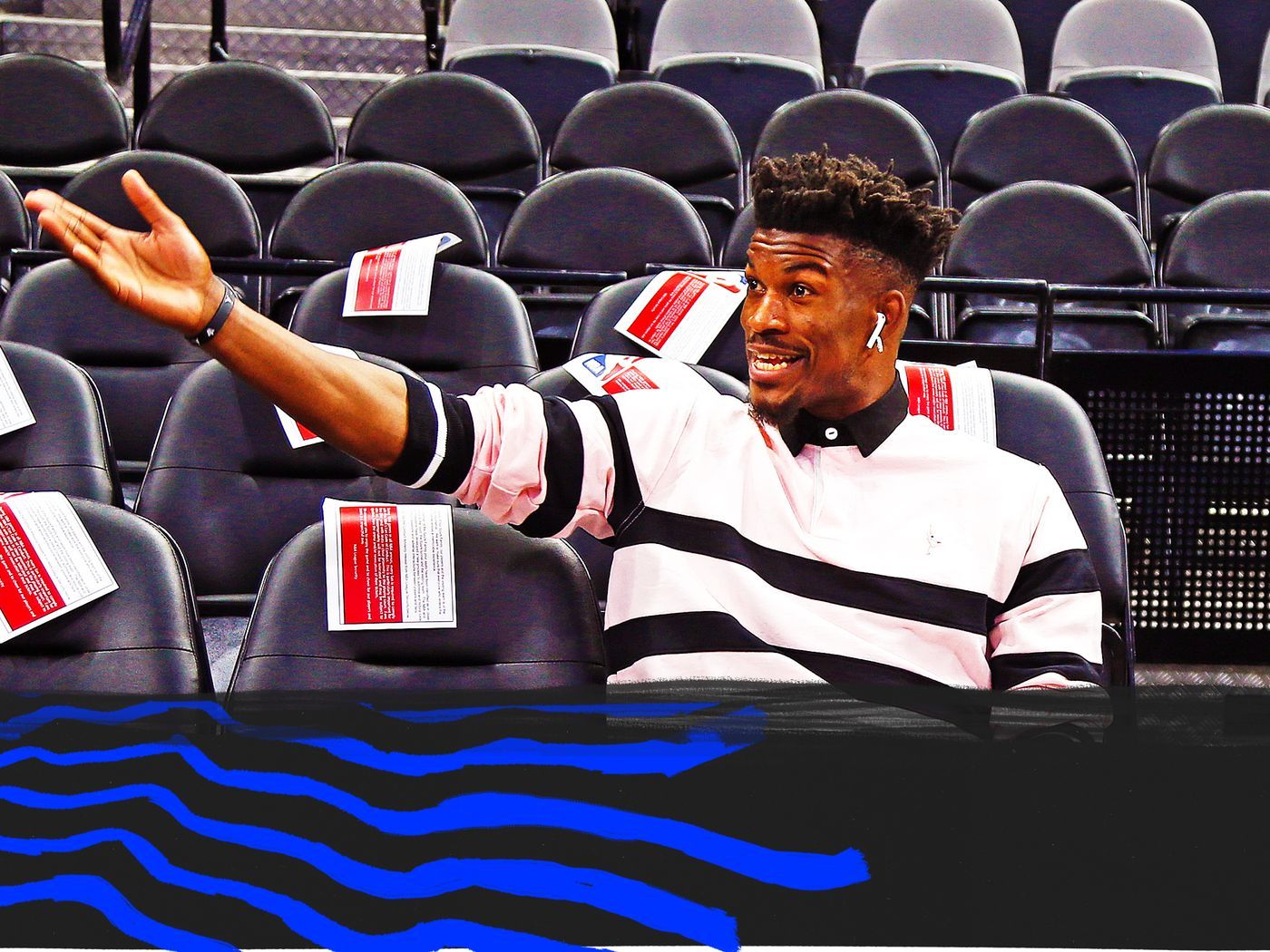 Jimmy Butler seduto tribuna, 1400x1050 HD, HP Laptop