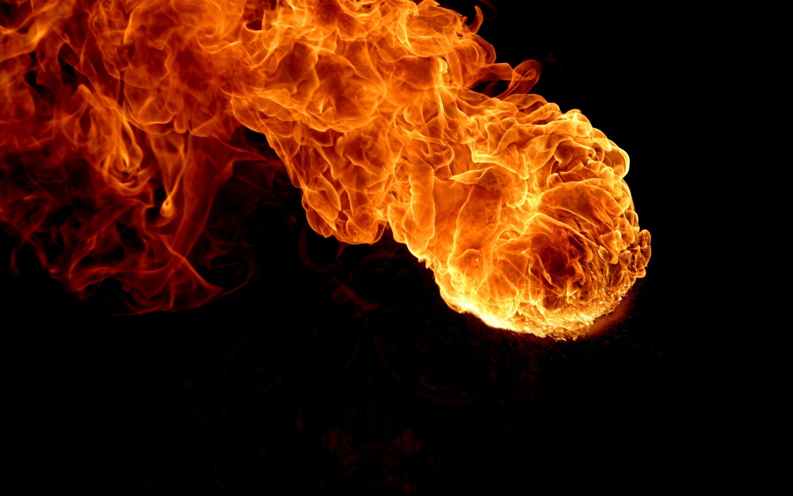 Pallone da basket in fiamme, 2560x1600 2K+, Laptop