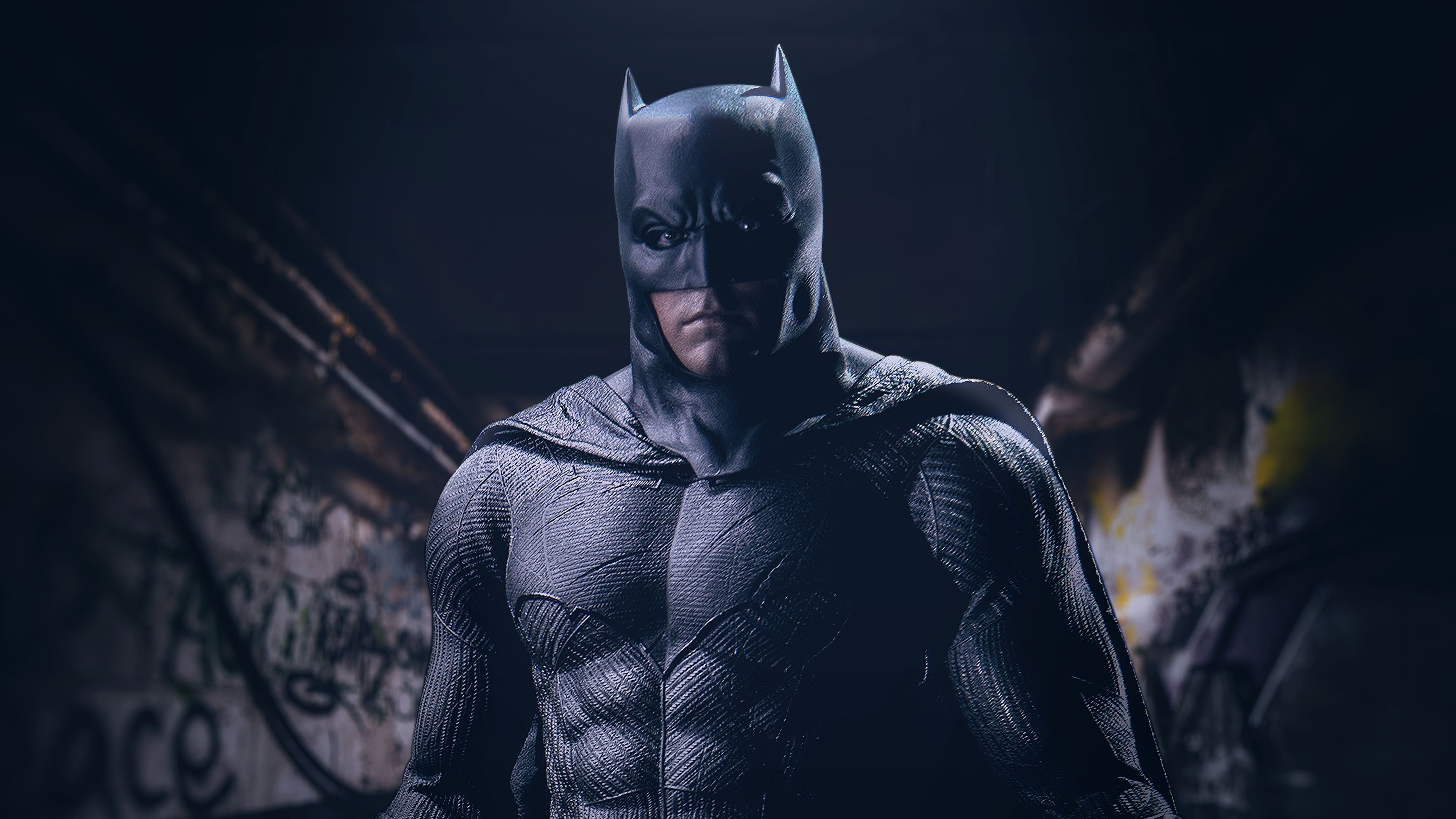 Batman in costume scuro, 4000x2250 UHD, Monitor 4K