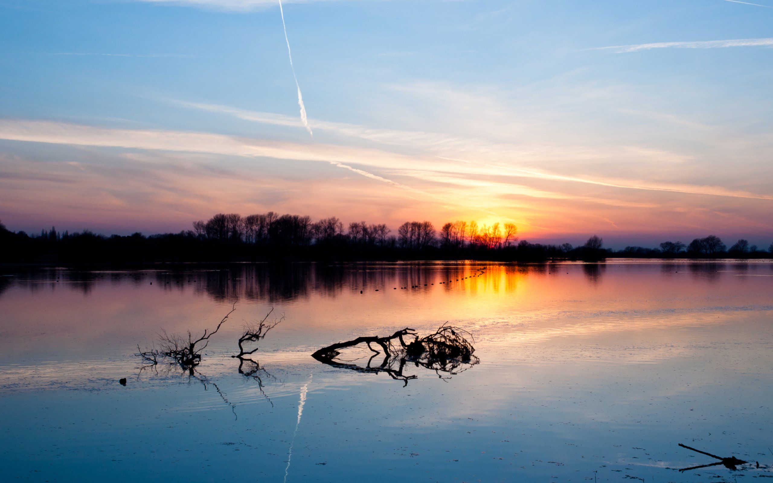 Tramonto su lago tranquillo, sfondi Belli, 2560x1600 WQXGA, Desktop