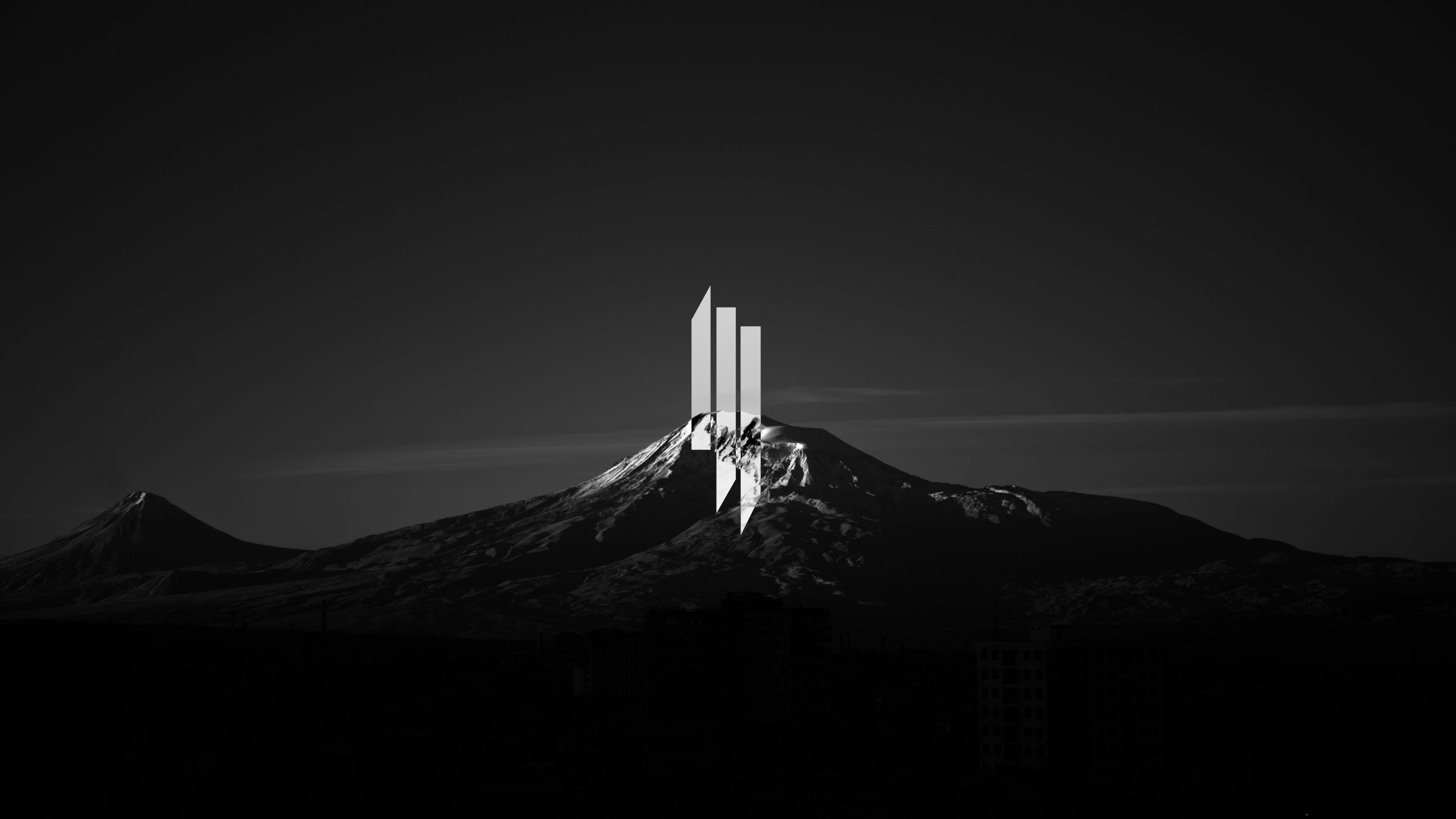 Montagna nera con logo, 3344x1881 2K, Monitor Gaming