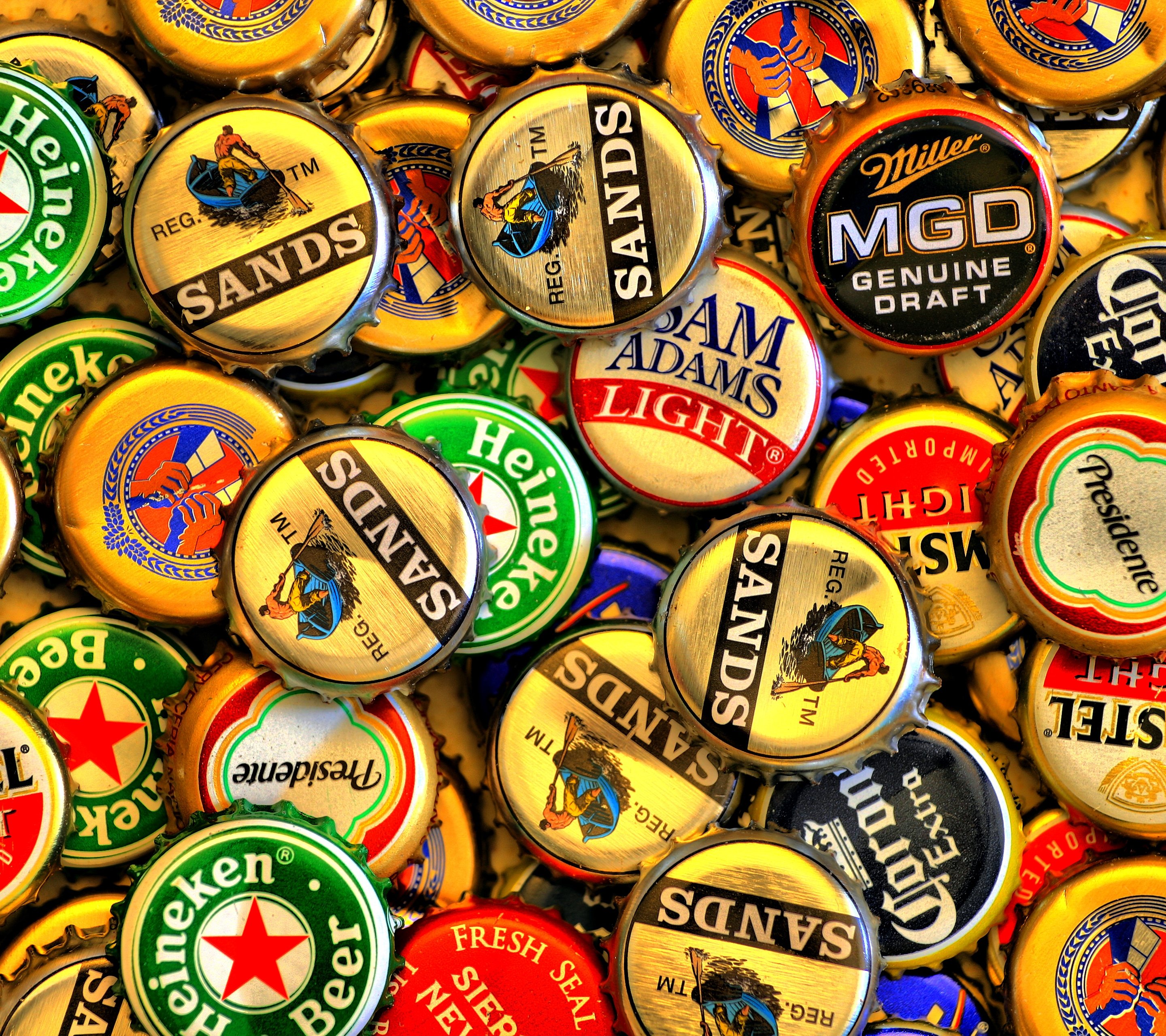 Tappi di birra colorati, 2880x2560 WQXGA, Laptop