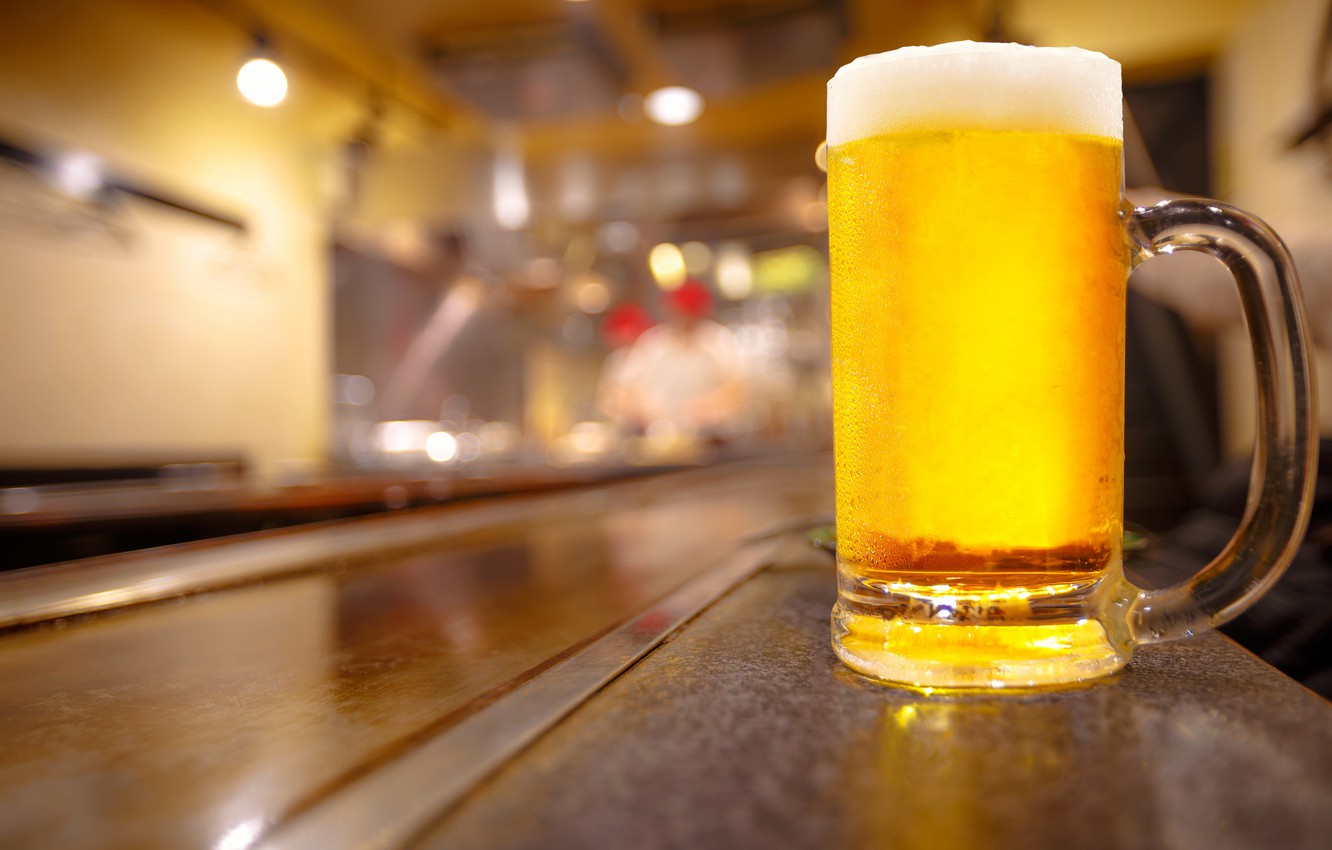 Boccale di birra al bancone, 1332x850 HD, Desktop