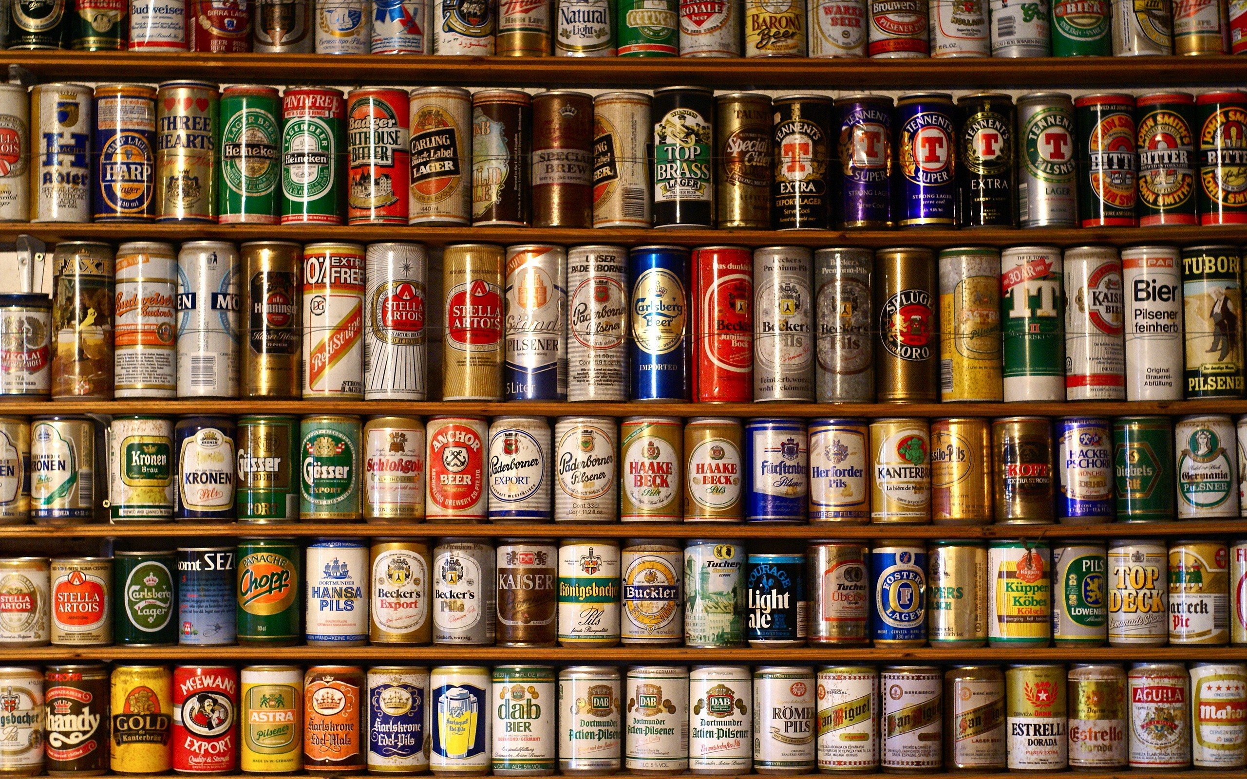 Scaffali lattine di birra, 2560x1600 2K+, Desktop