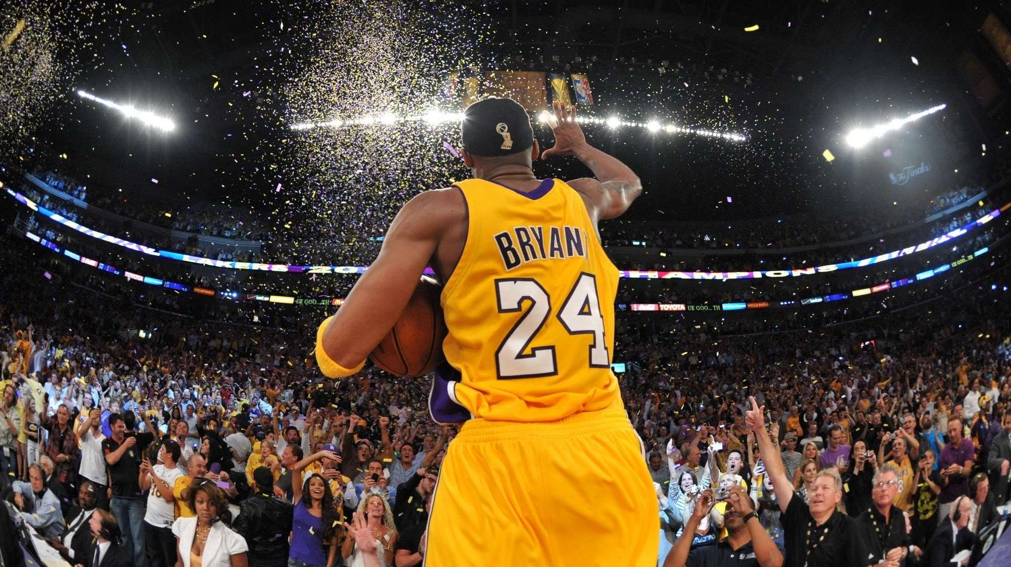 Kobe Bryant maglia Lakers 24, 2000x1123 Hi-Res, PC Desktop