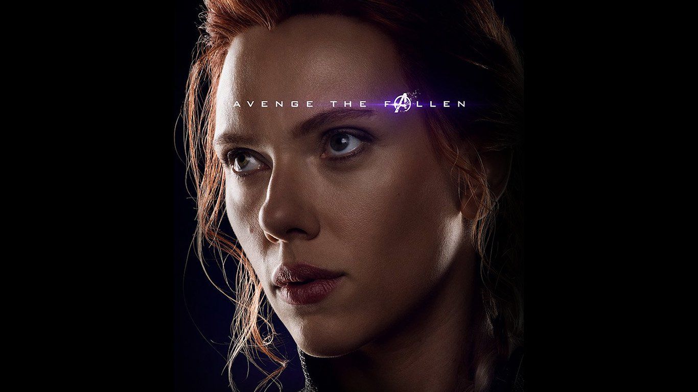 Black Widow Avengers ritratto, 1366x768 HD, PC Desktop