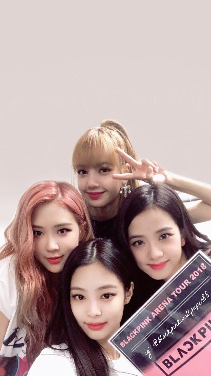 Blackpink gruppo selfie, 675x1200 Full HD Verticale, Google Pixel