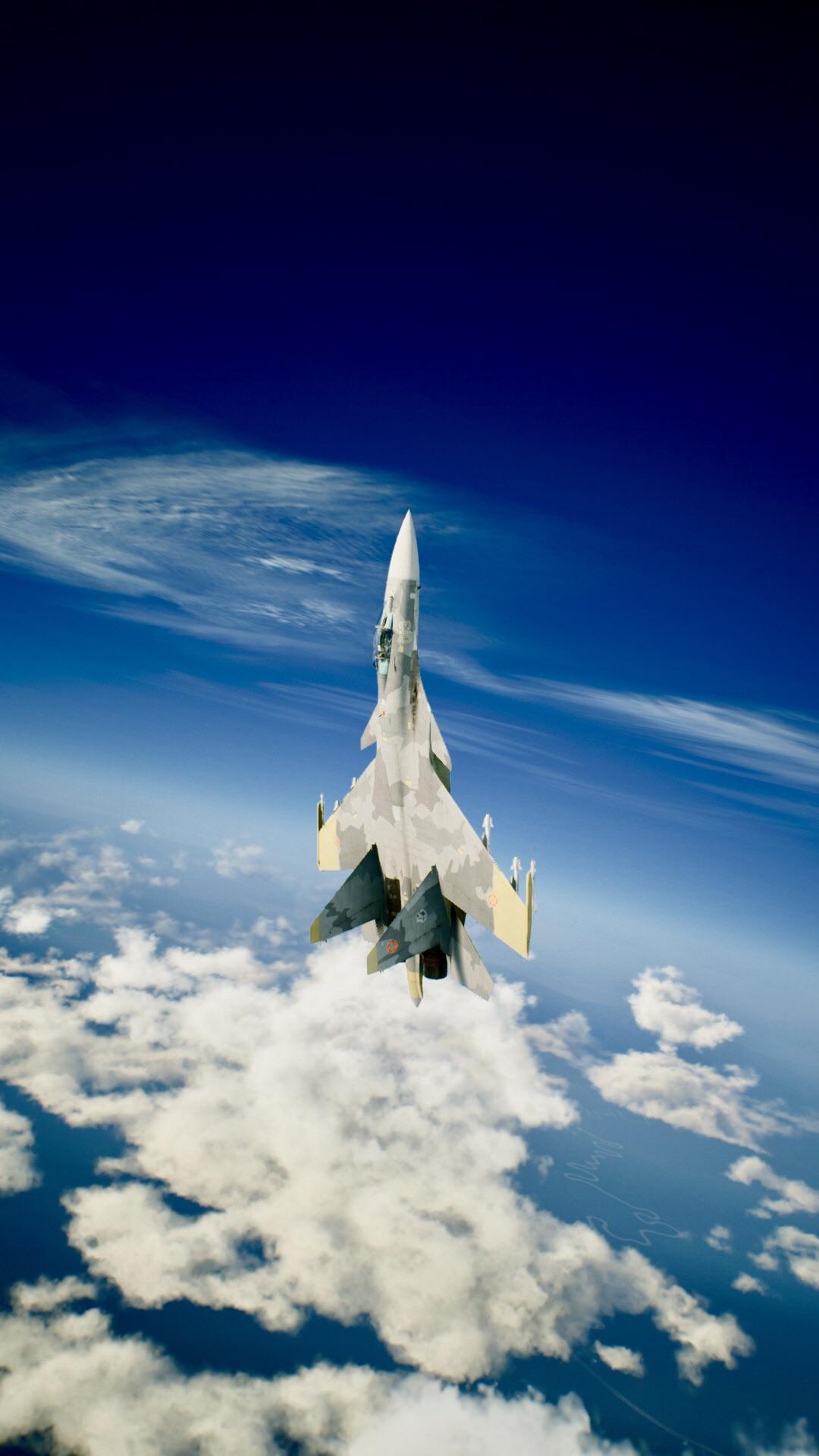 Caccia militare tra le nuvole, 1080x1920 Verticale, Mobile