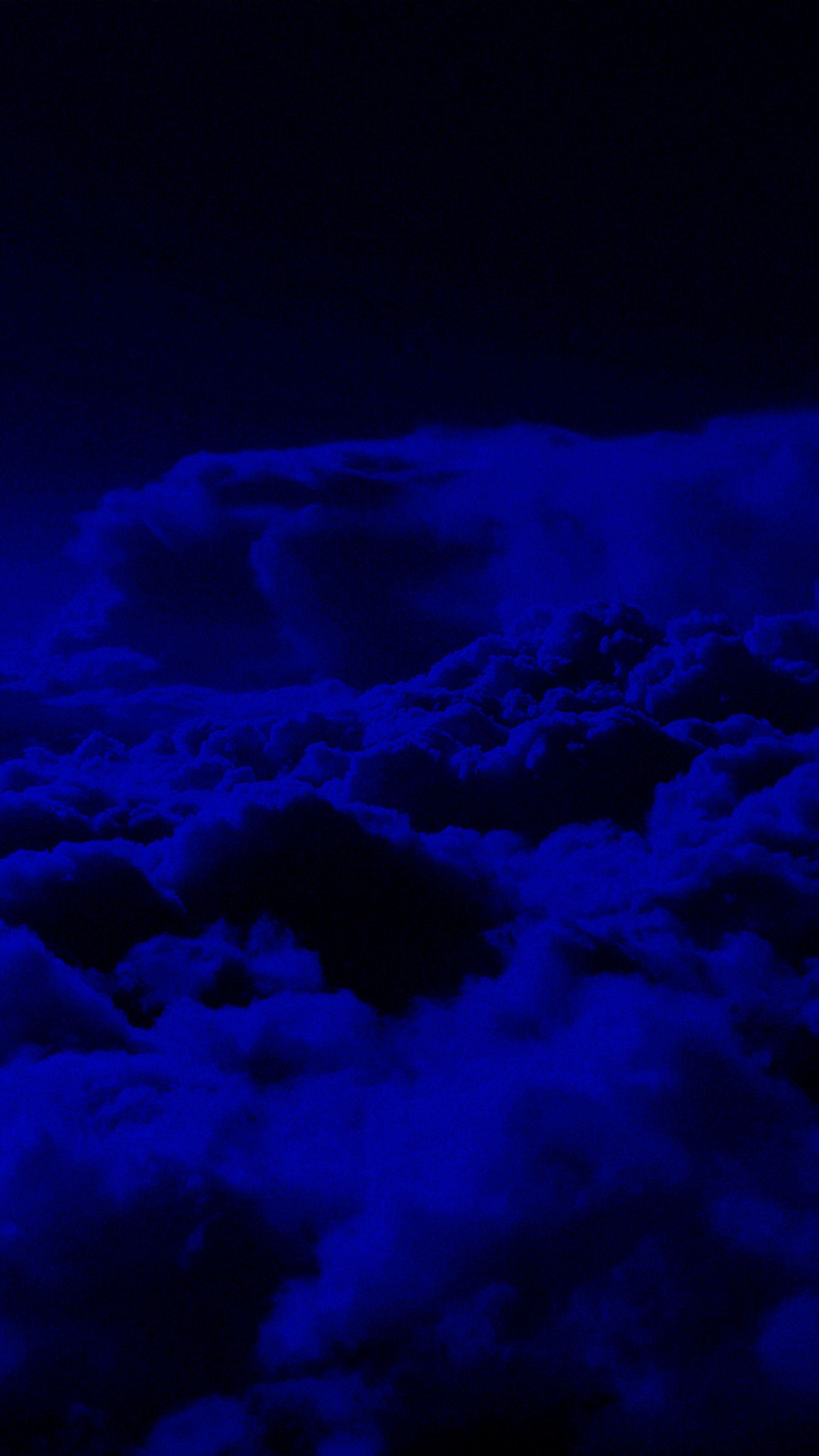 Nuvole blu scuro notturne, 1948x3465 Full HD Verticale, iPhone