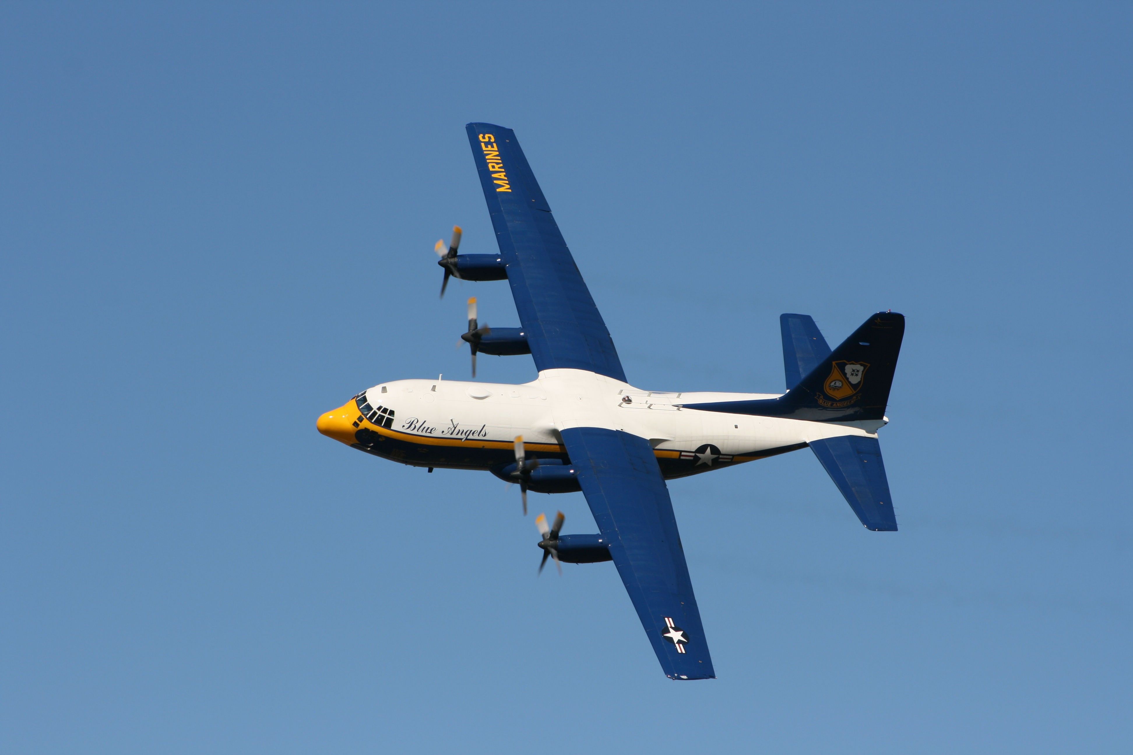 Aereo militare blu cielo, 3888x2592 4K, Desktop 4K