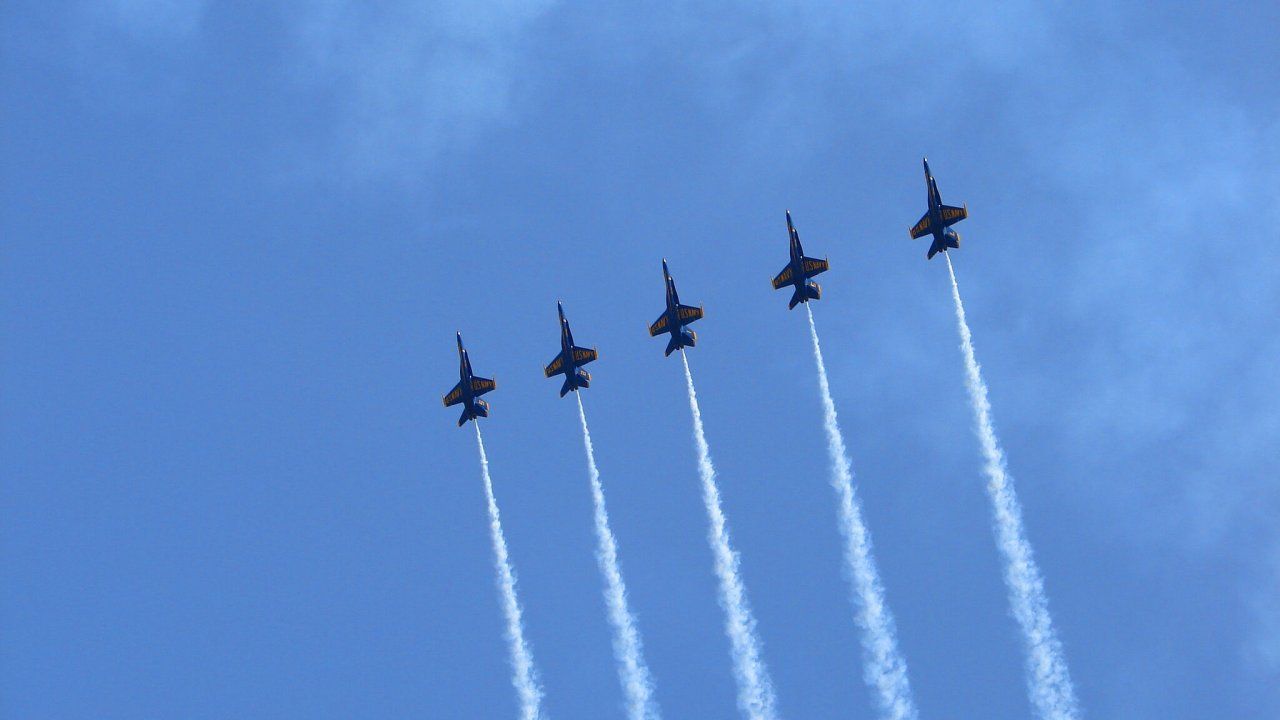 Jet Blue Angels in formazione, 1280x720 720p, Laptop