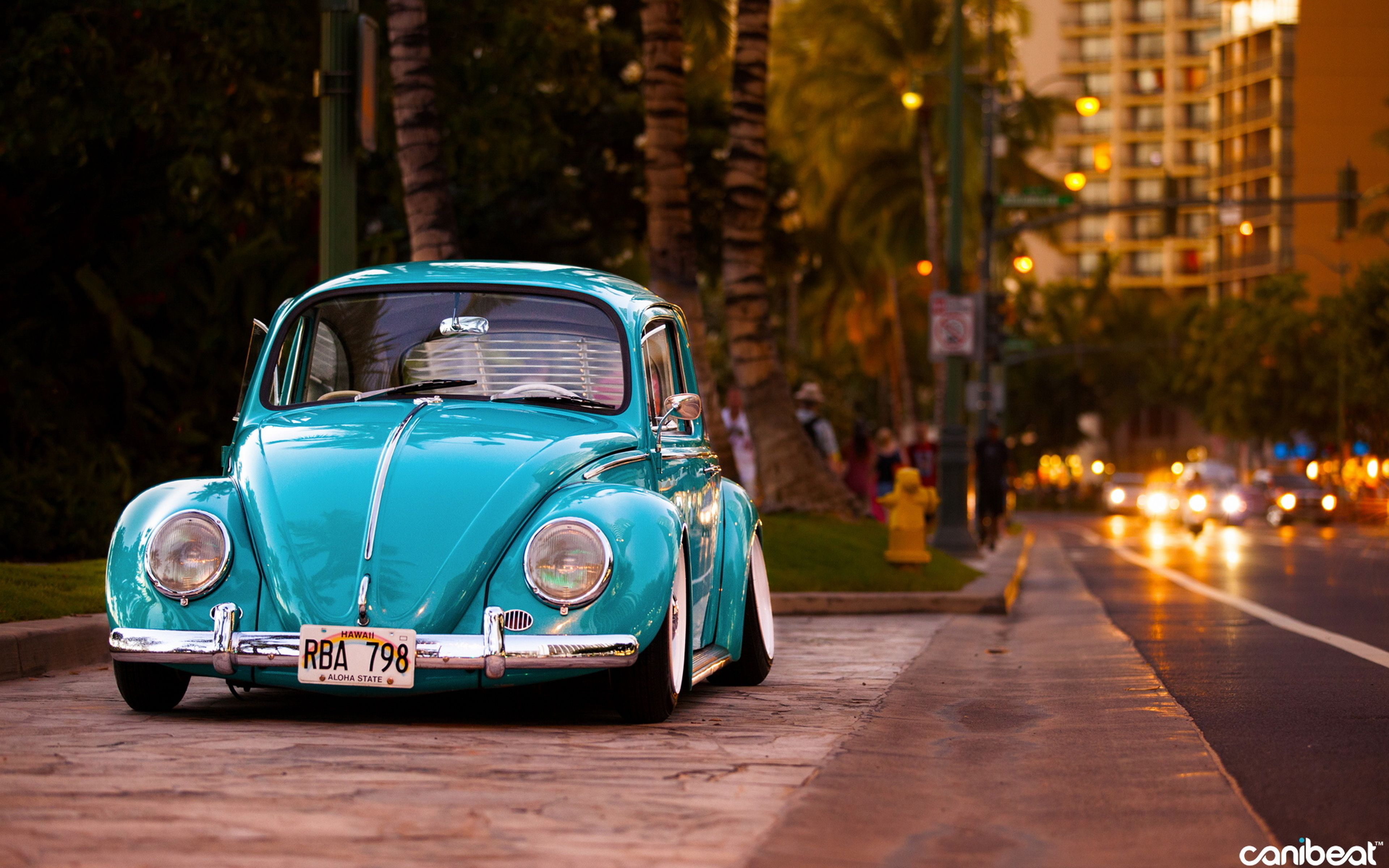 Maggiolino Volkswagen blu strada, 3840x2400 Ultra HD, 4K TV