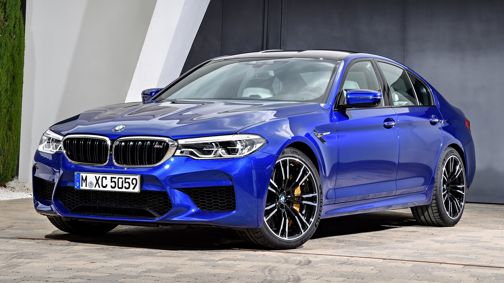 BMW M5 blu berlina, 1920x1080 Full HD, Desktop