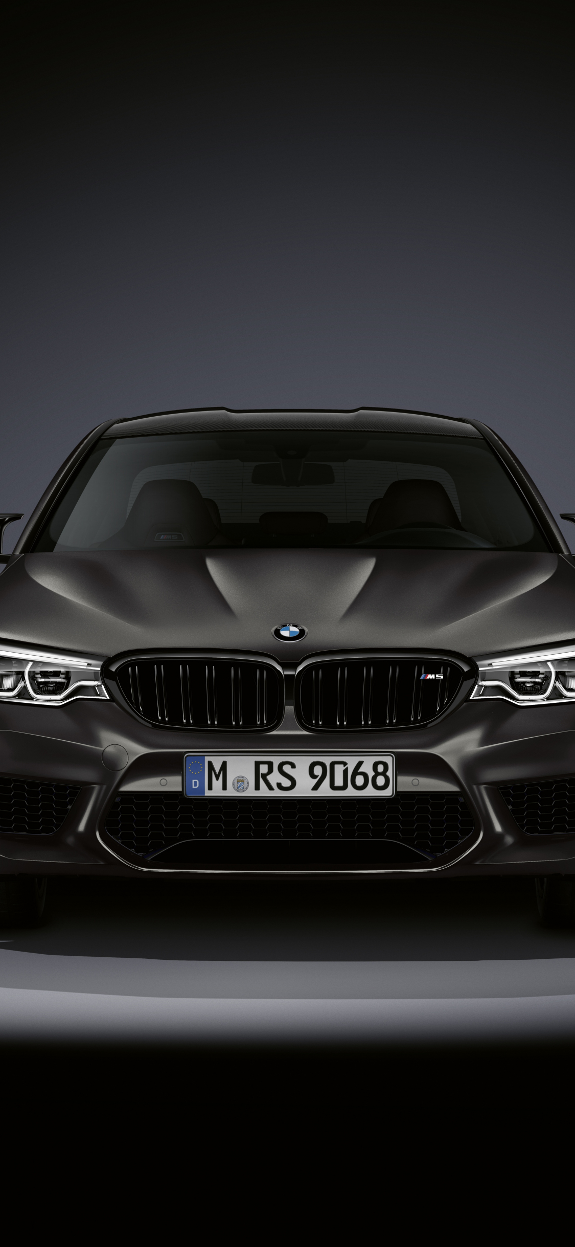 BMW M5 grigia frontale, 1125x2436 Verticale, iPhone