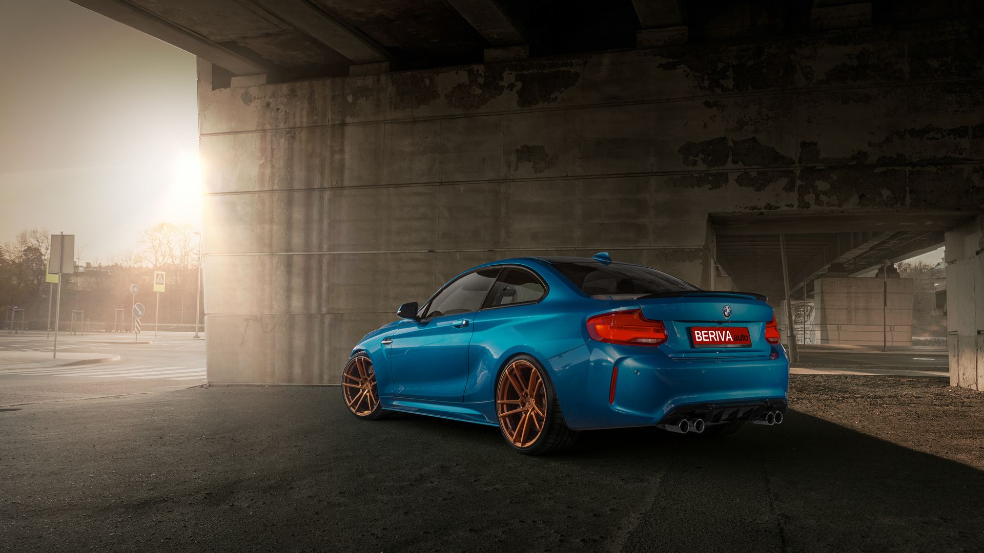 BMW M2 blu vista posteriore, 1920x1080 Full HD, MacBook Pro