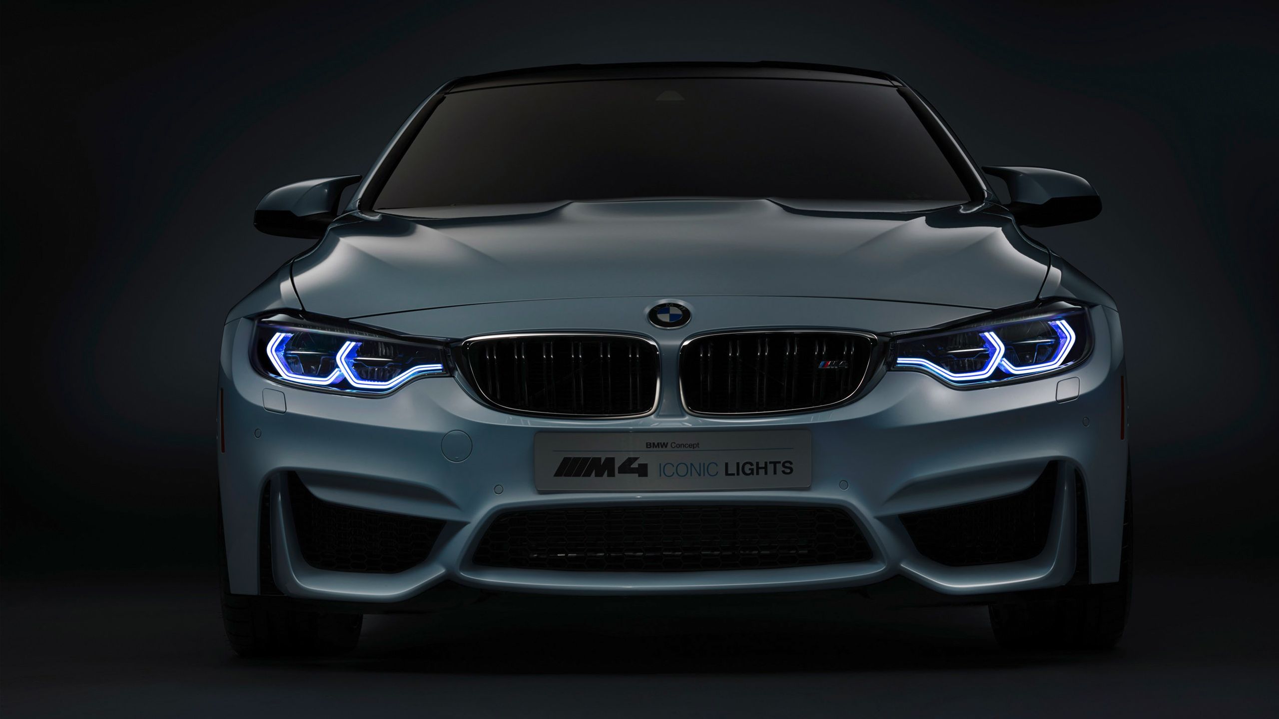 BMW M4 concept blu scuro, 2560x1440 QHD, Dell XPS